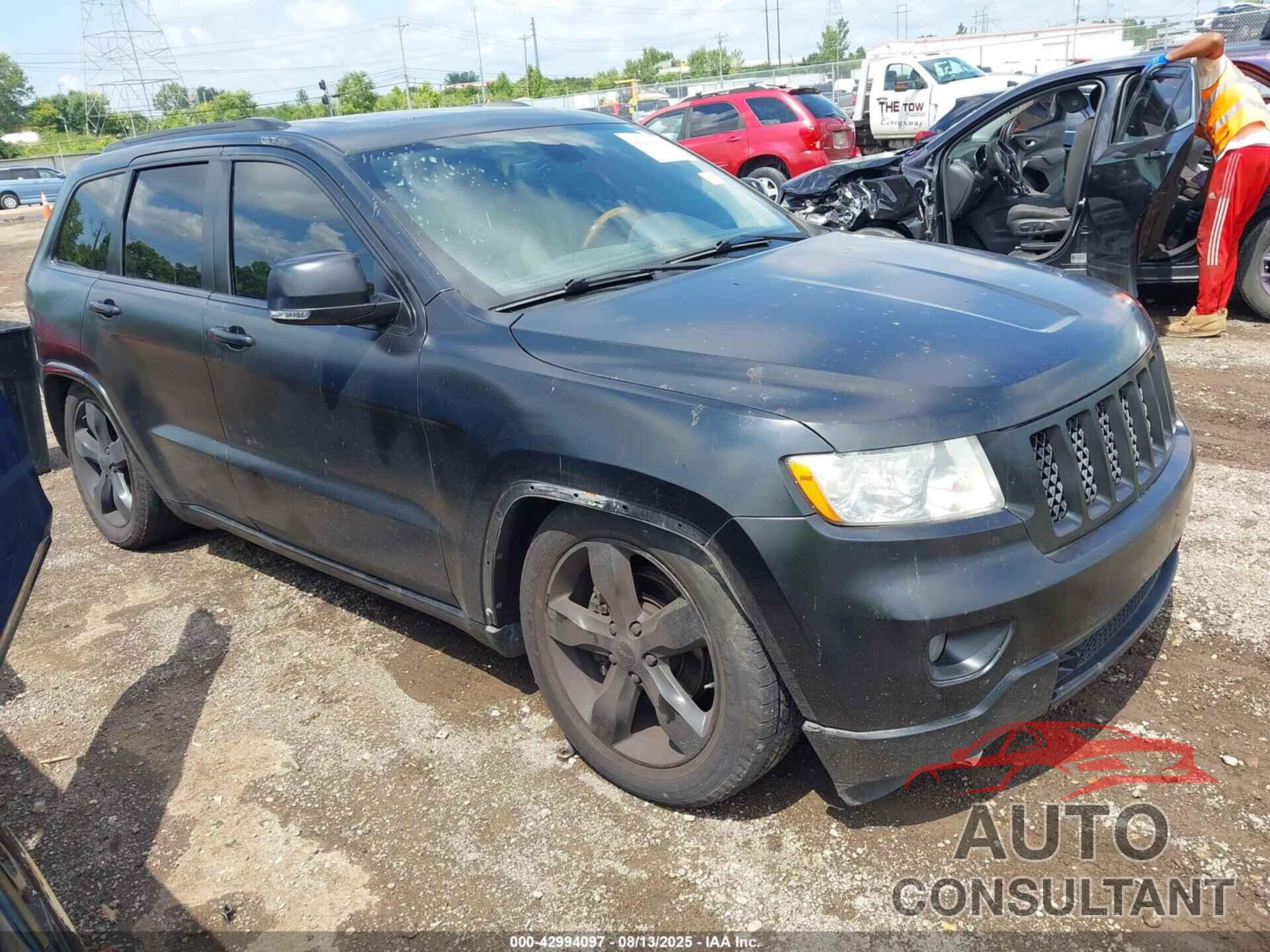 JEEP GRAND CHEROKEE 2011 - 1J4RR6GG6BC606336
