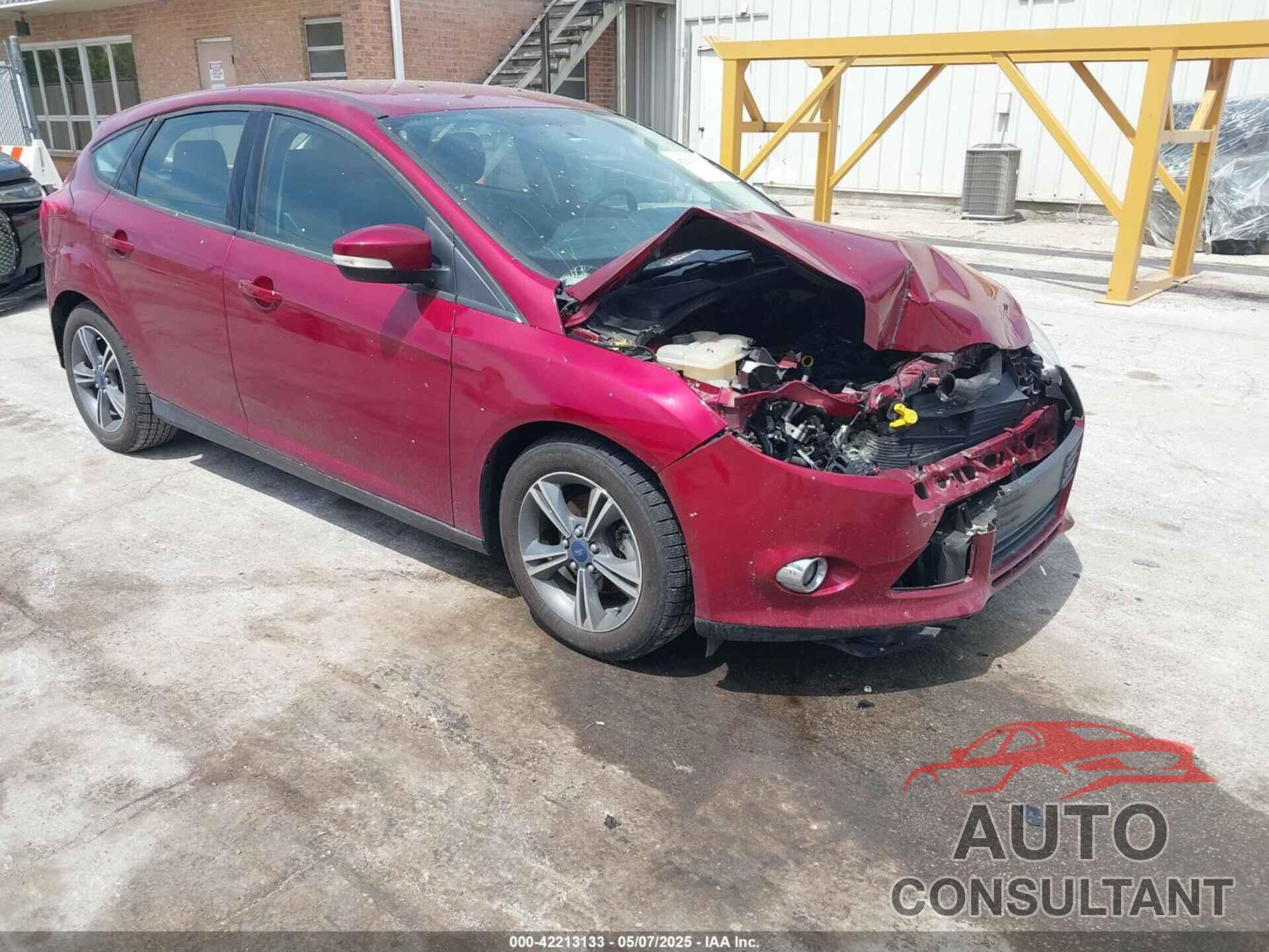 FORD FOCUS 2014 - 1FADP3K23EL204624