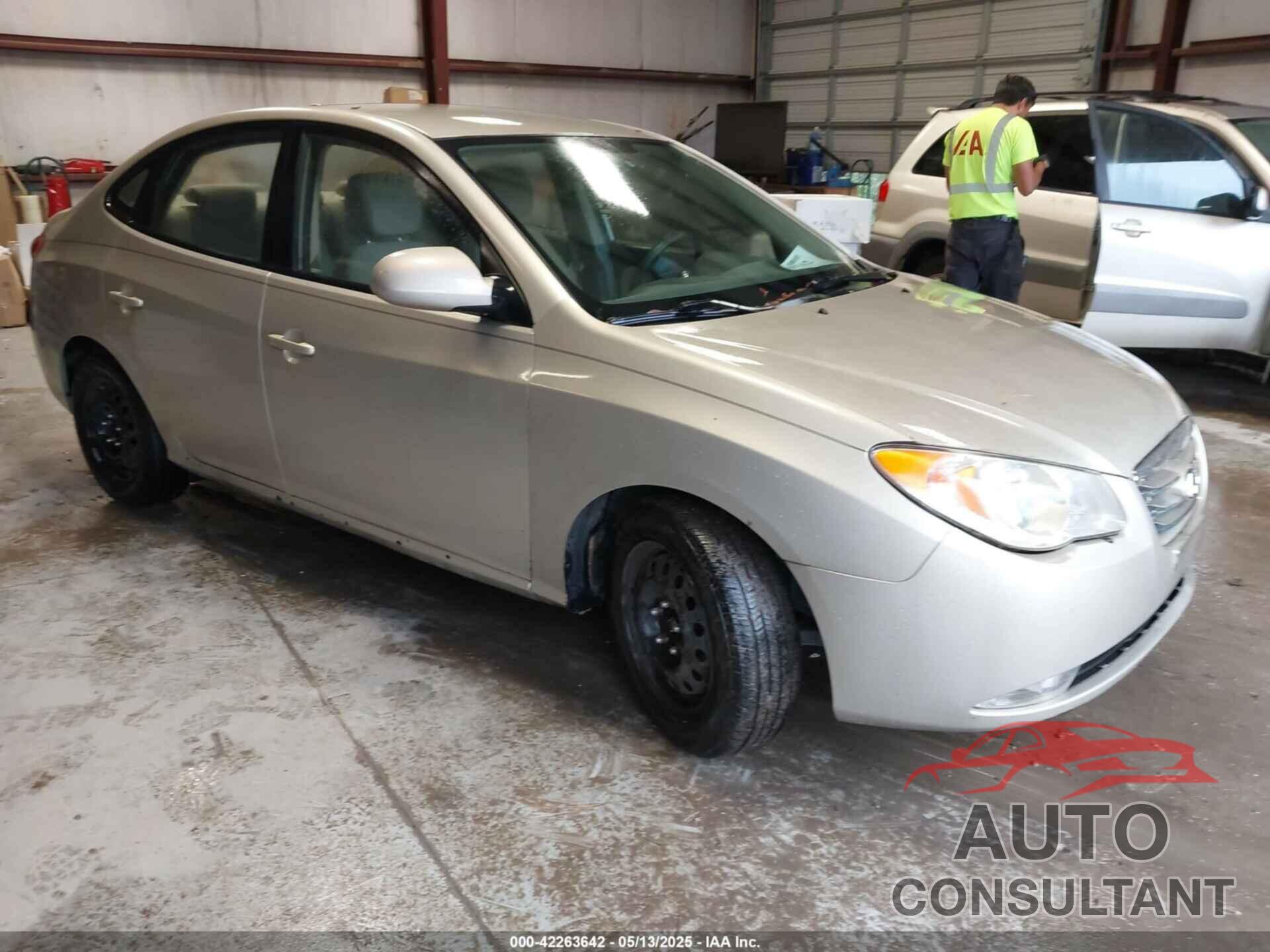 HYUNDAI ELANTRA 2010 - KMHDU4AD4AU194570