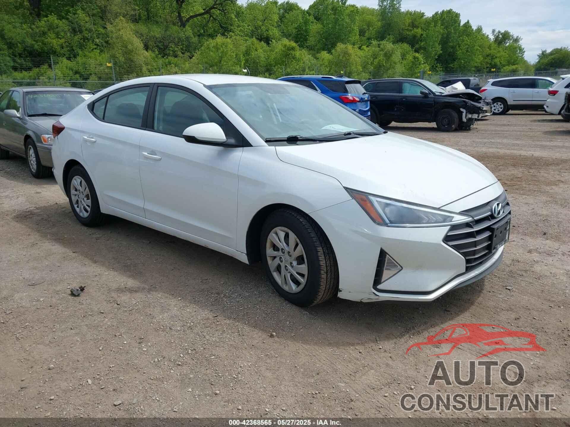 HYUNDAI ELANTRA 2019 - 5NPD74LF5KH427149