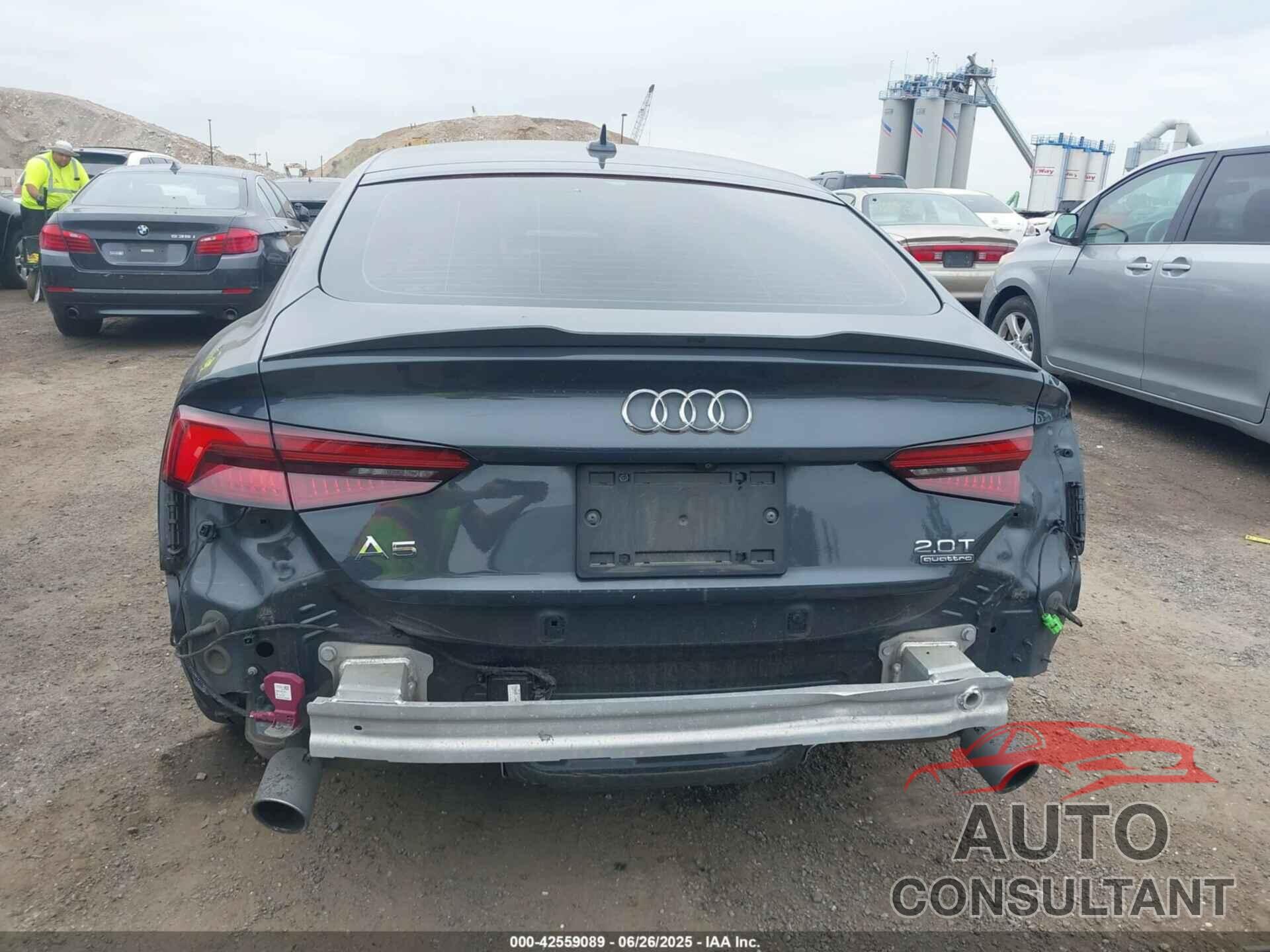 AUDI A5 2018 - WAUBNCF53JA087237