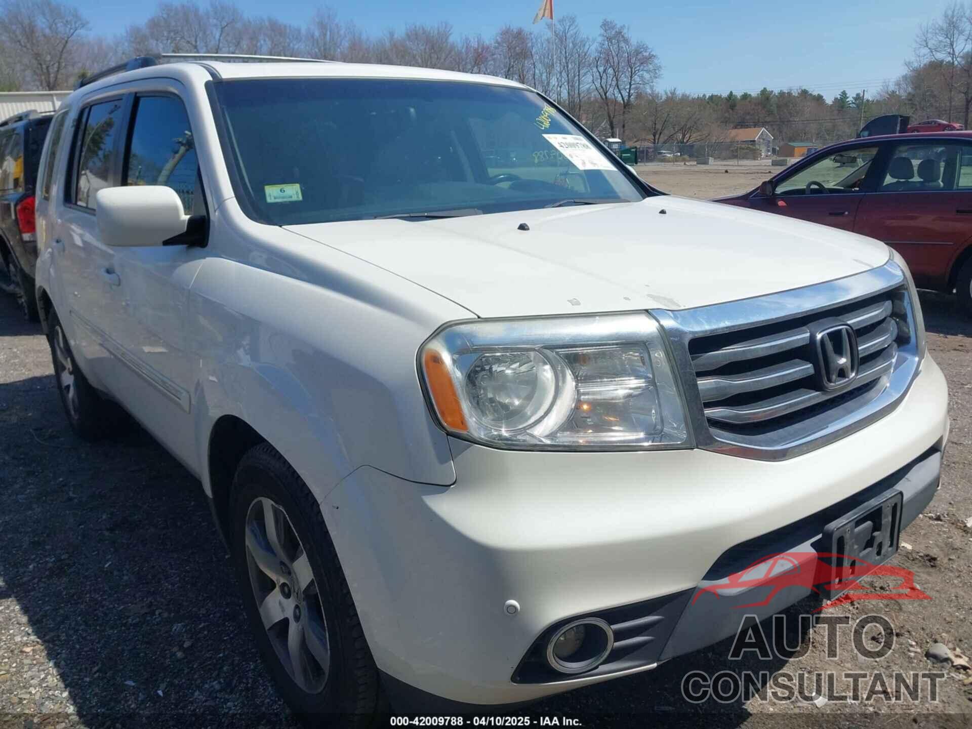 HONDA PILOT 2013 - 5FNYF4H94DB077831