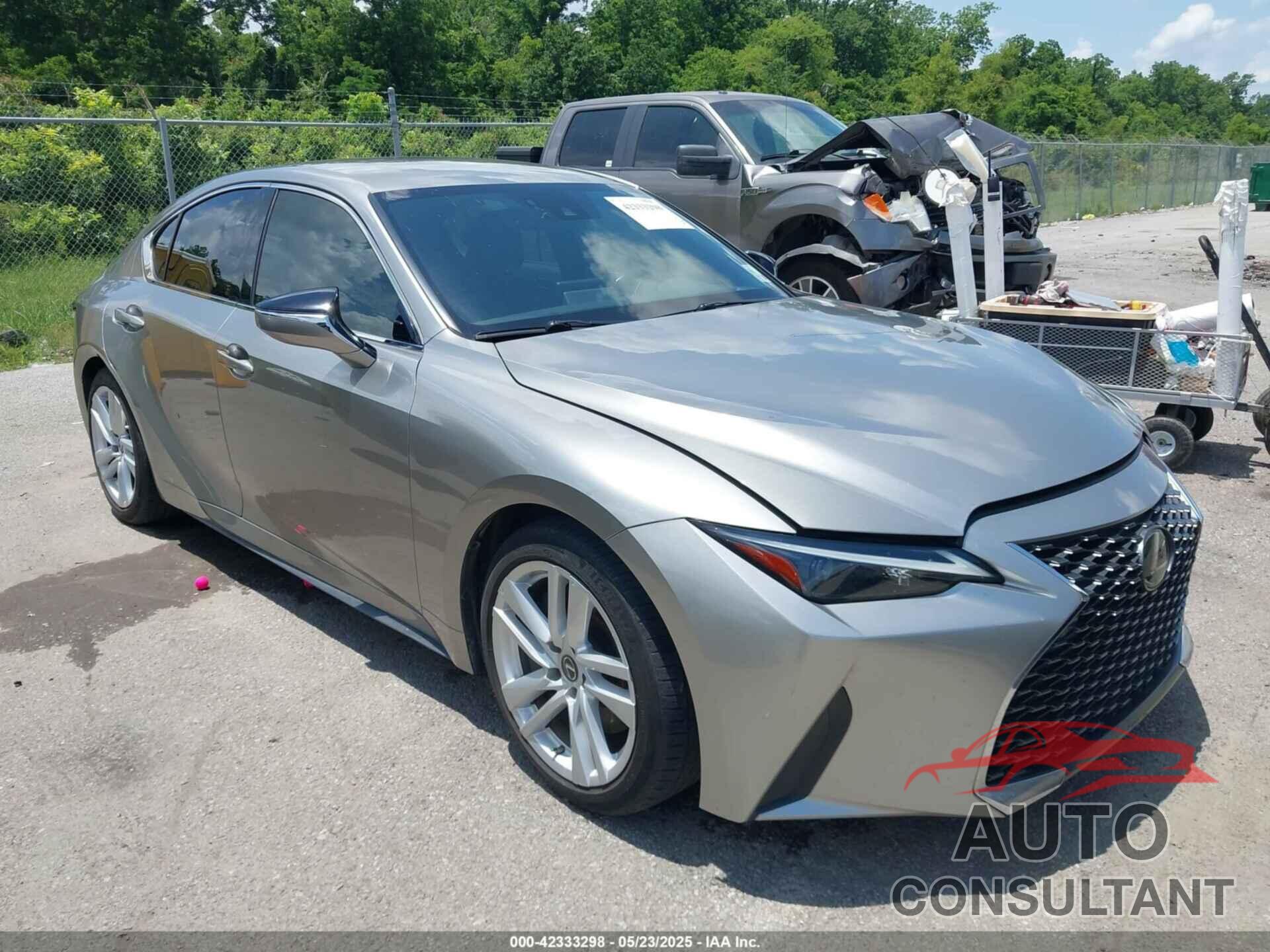 LEXUS IS 300 2021 - JTHAA1D2XM5109835