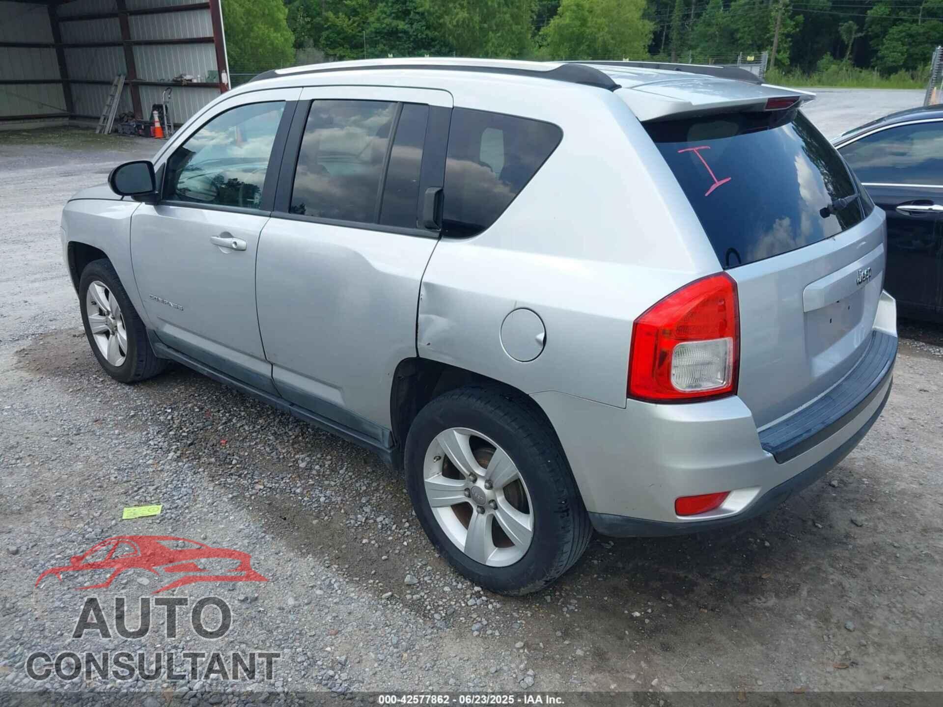 JEEP COMPASS 2011 - 1J4NT1FA2BD286331
