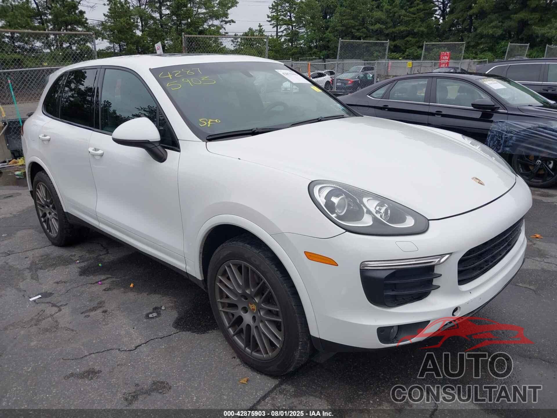PORSCHE CAYENNE 2018 - WP1AA2A27JKA02734