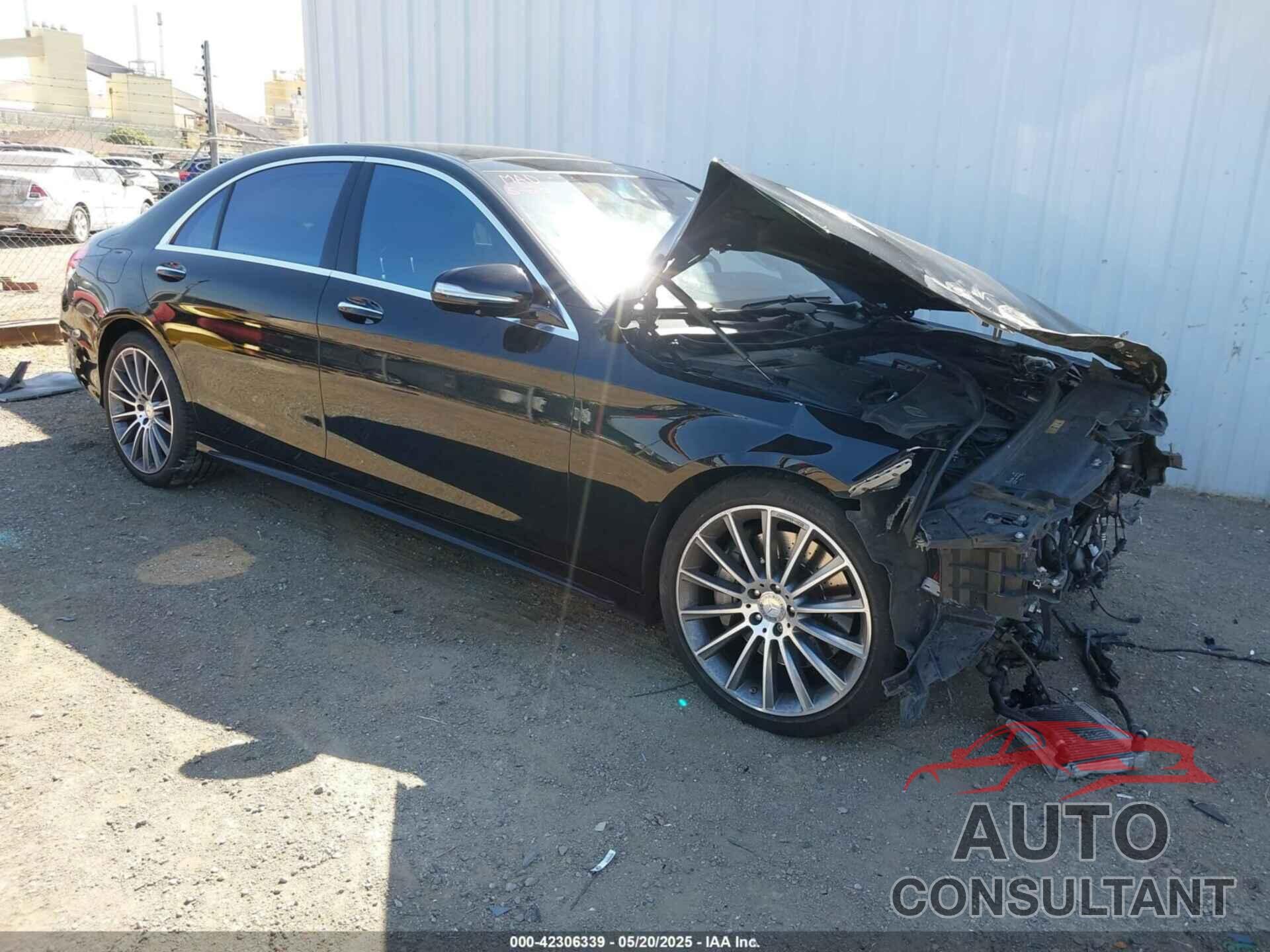 MERCEDES-BENZ S 550 2015 - WDDUG8CB4FA143437