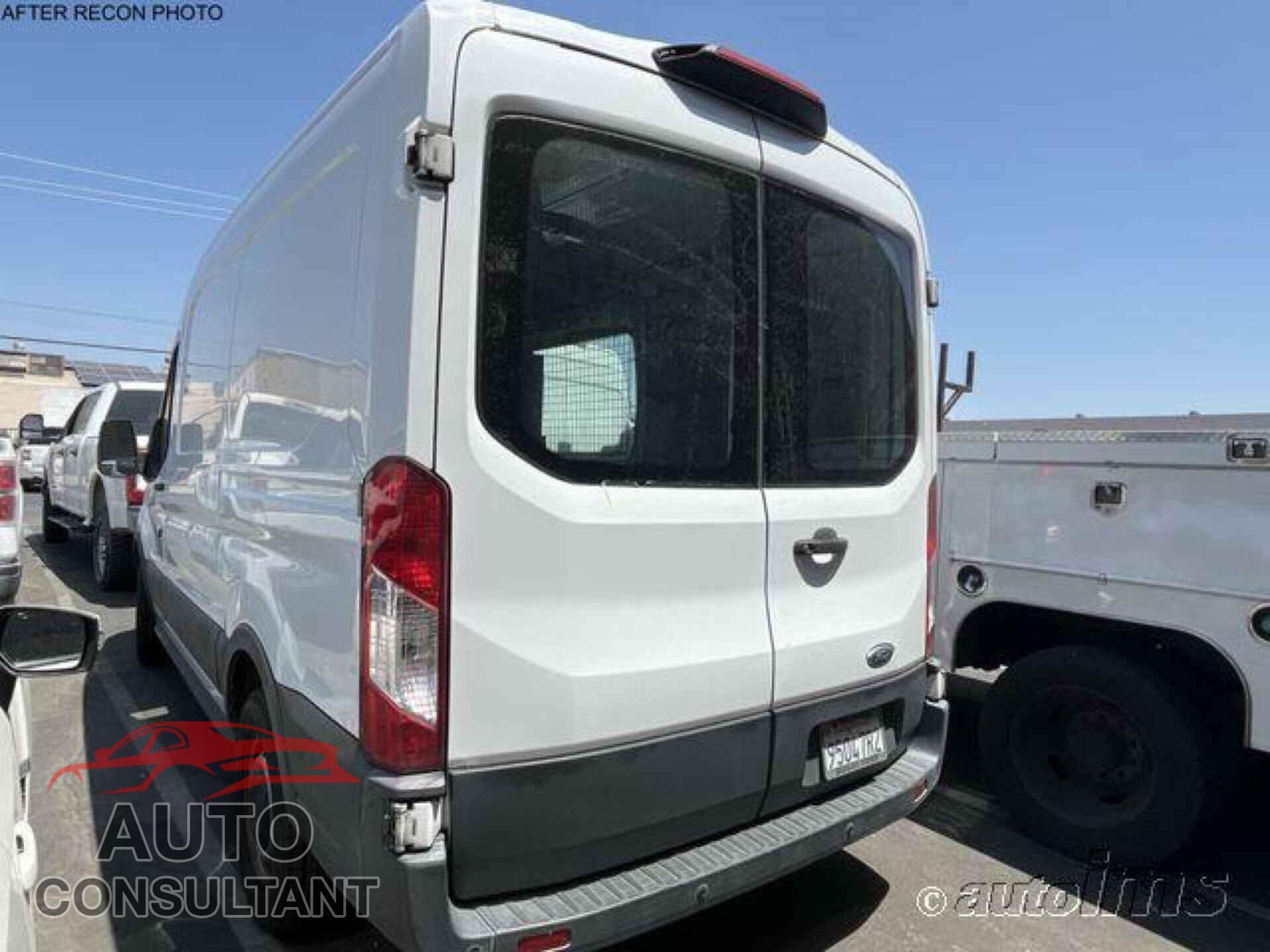 FORD TRANSIT 2018 - 1FTYE1CM0JKB42346