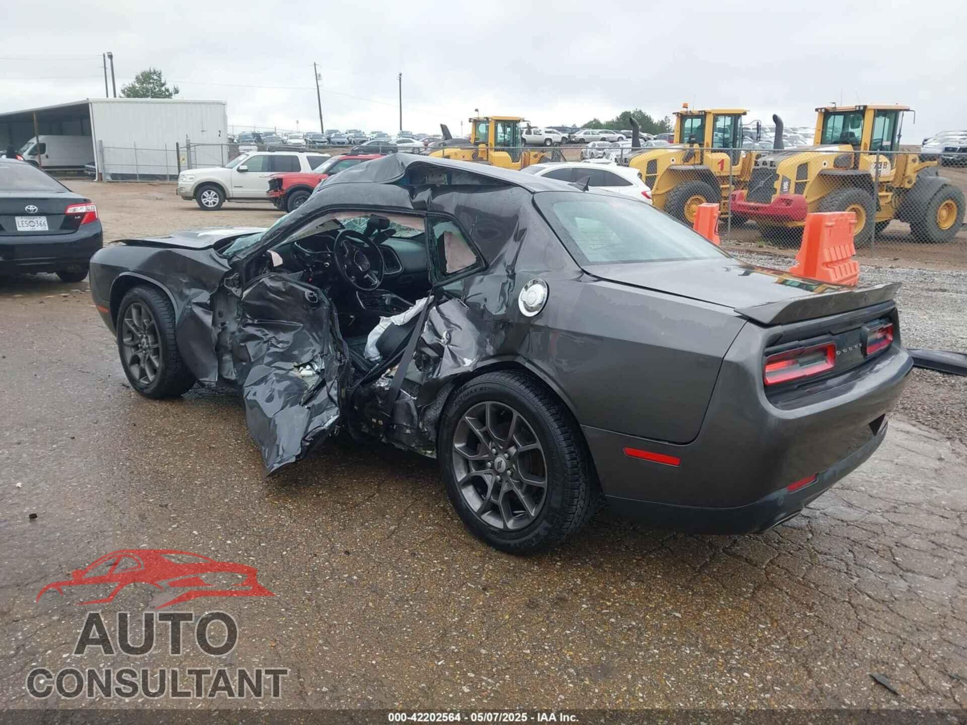 DODGE CHALLENGER 2018 - 2C3CDZGG3JH257471