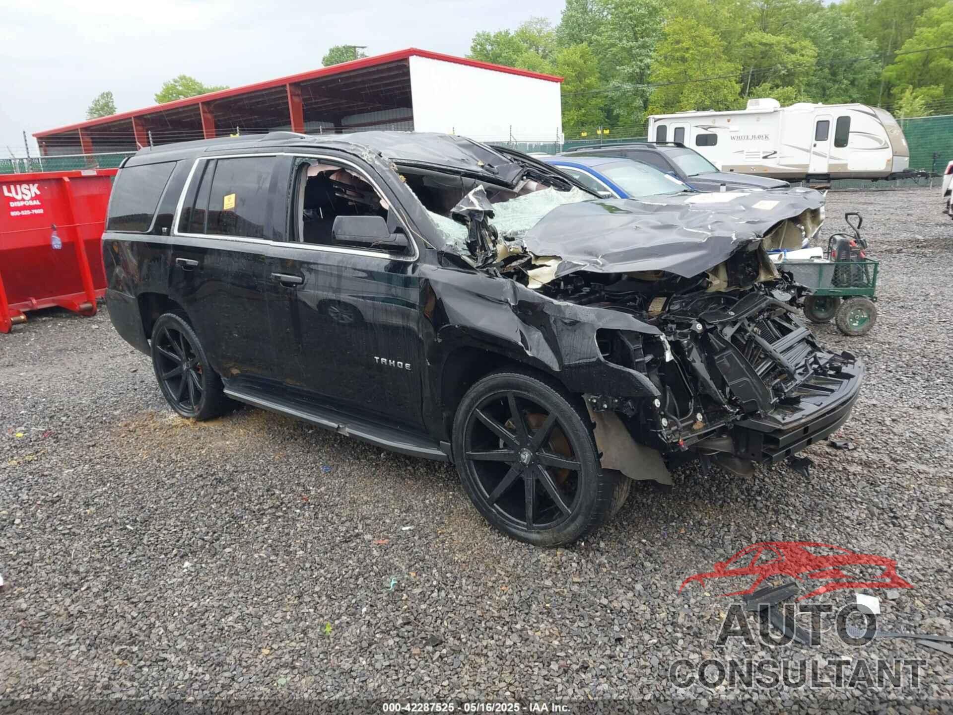 CHEVROLET TAHOE 2018 - 1GNSCBKC2JR359681