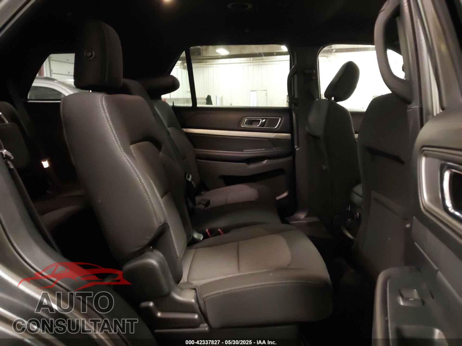 FORD EXPLORER 2018 - 1FM5K8D83JGB43172
