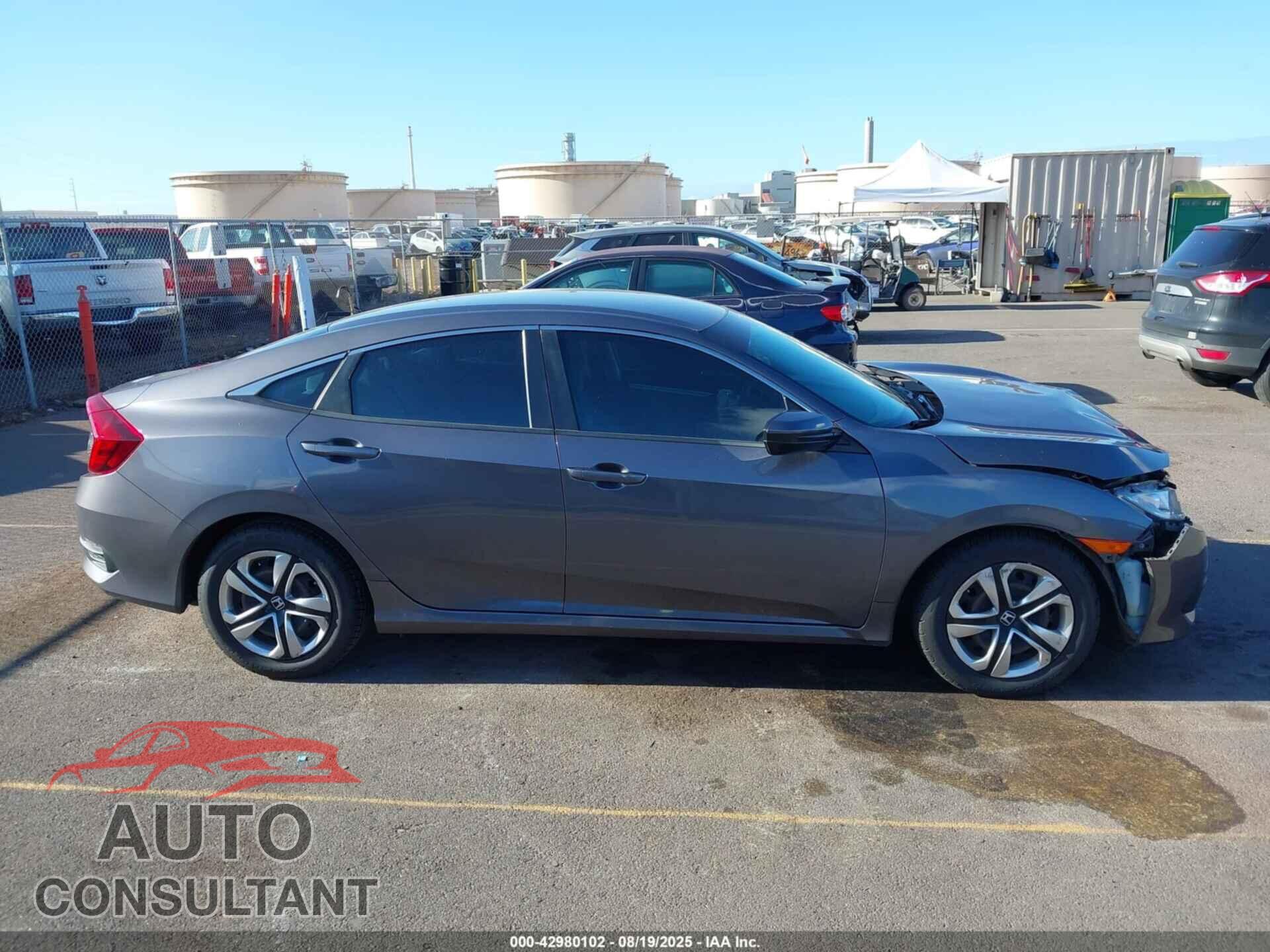 HONDA CIVIC 2018 - 2HGFC2F51JH570314