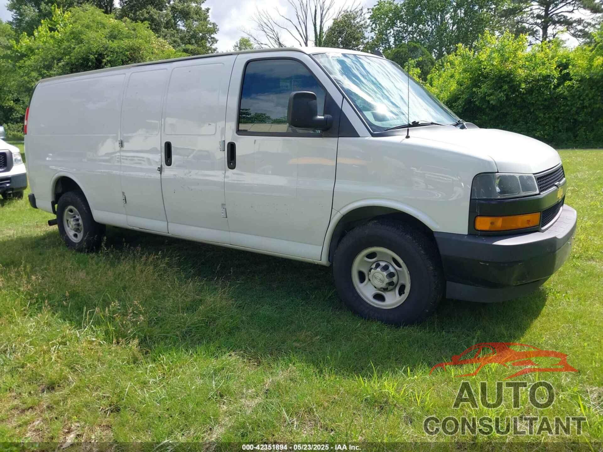 CHEVROLET EXPRESS 3500 2018 - 1GCZGHFG0J1336202