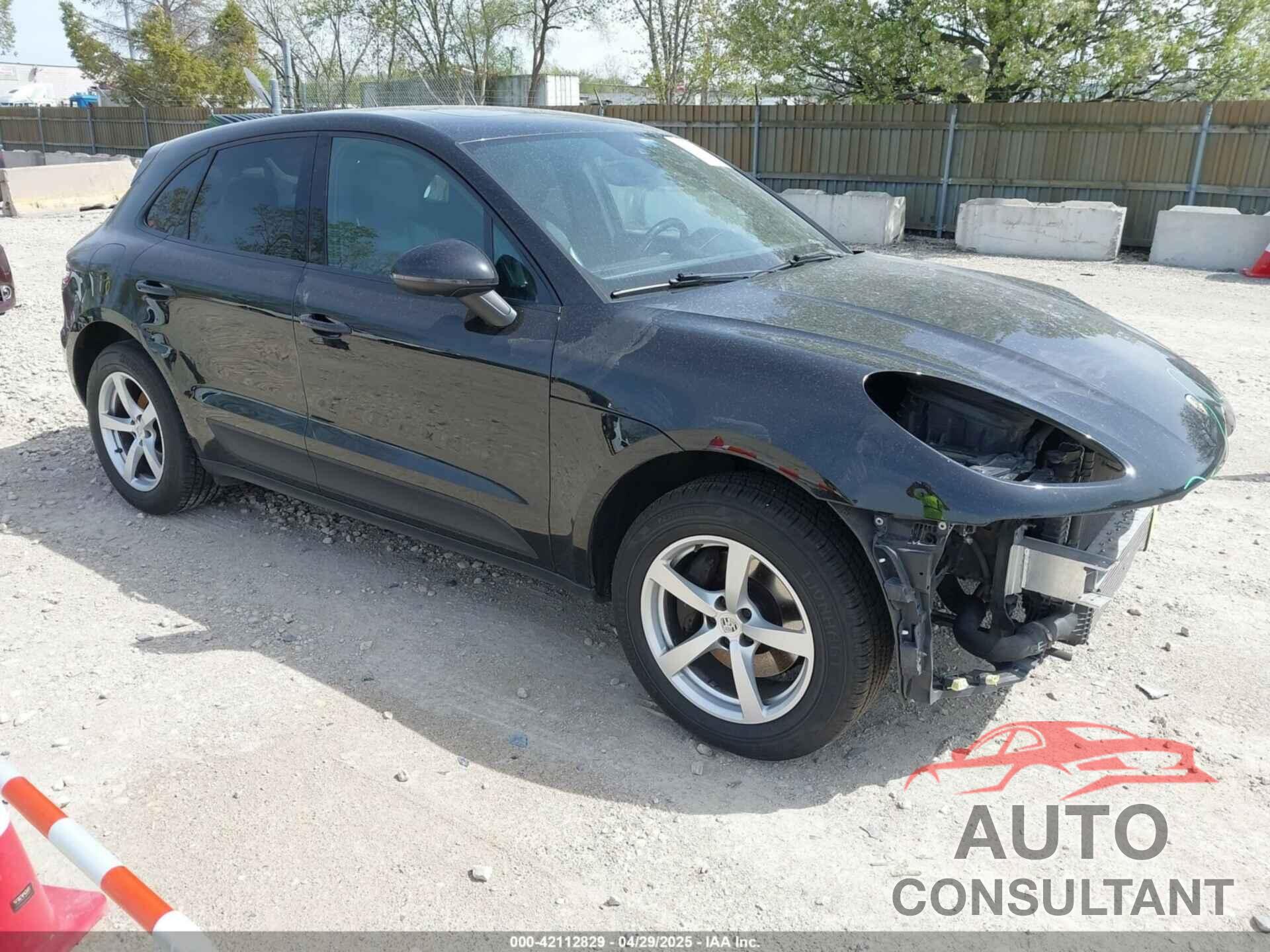 PORSCHE MACAN 2018 - WP1AA2A54JLB08529