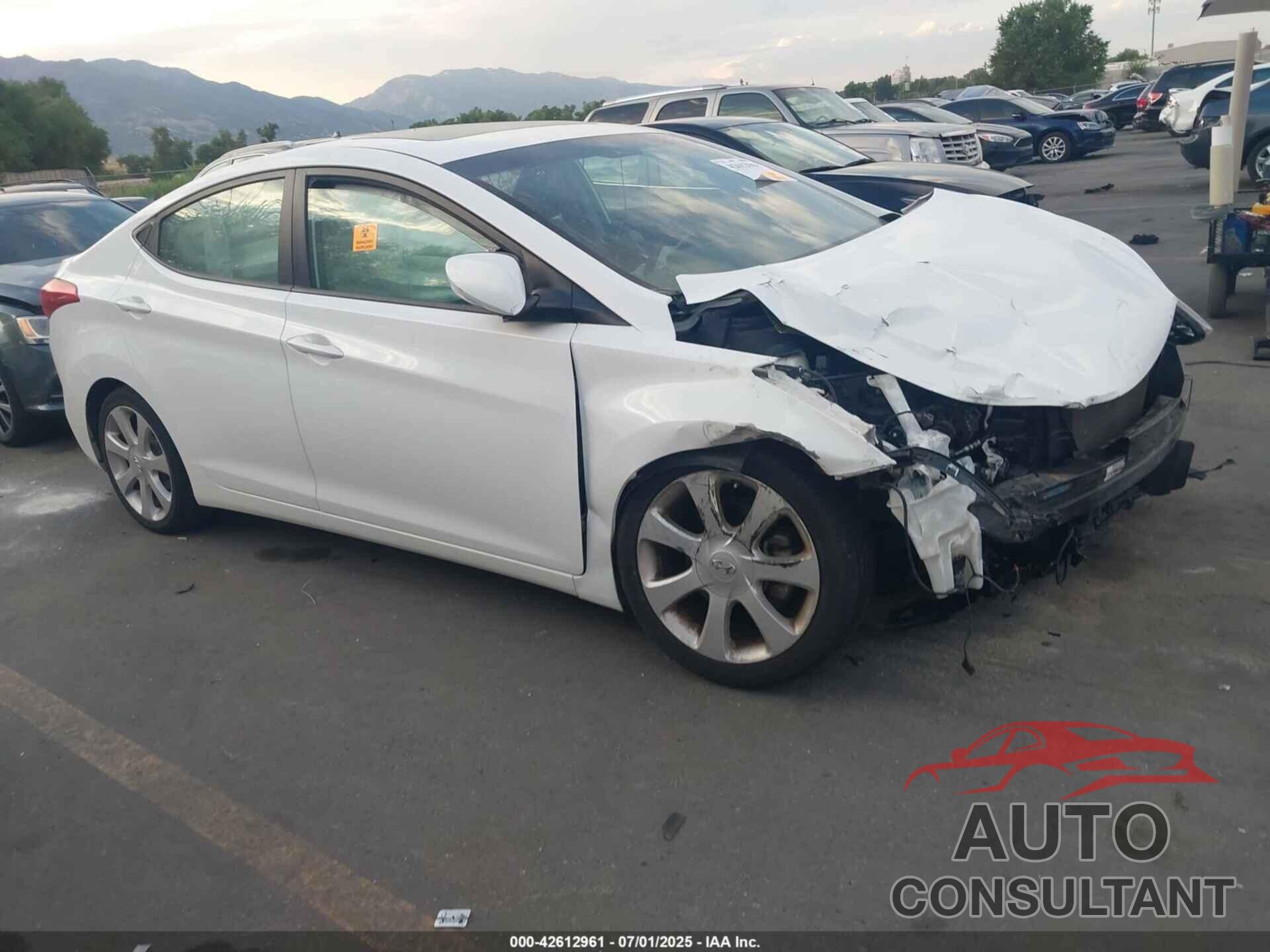 HYUNDAI ELANTRA 2013 - 5NPDH4AE3DH247730