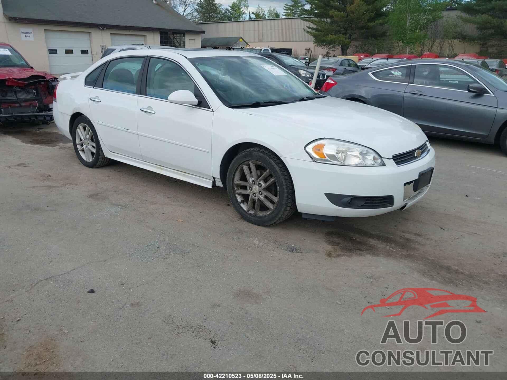 CHEVROLET IMPALA 2011 - 2G1WC5EM4B1143544