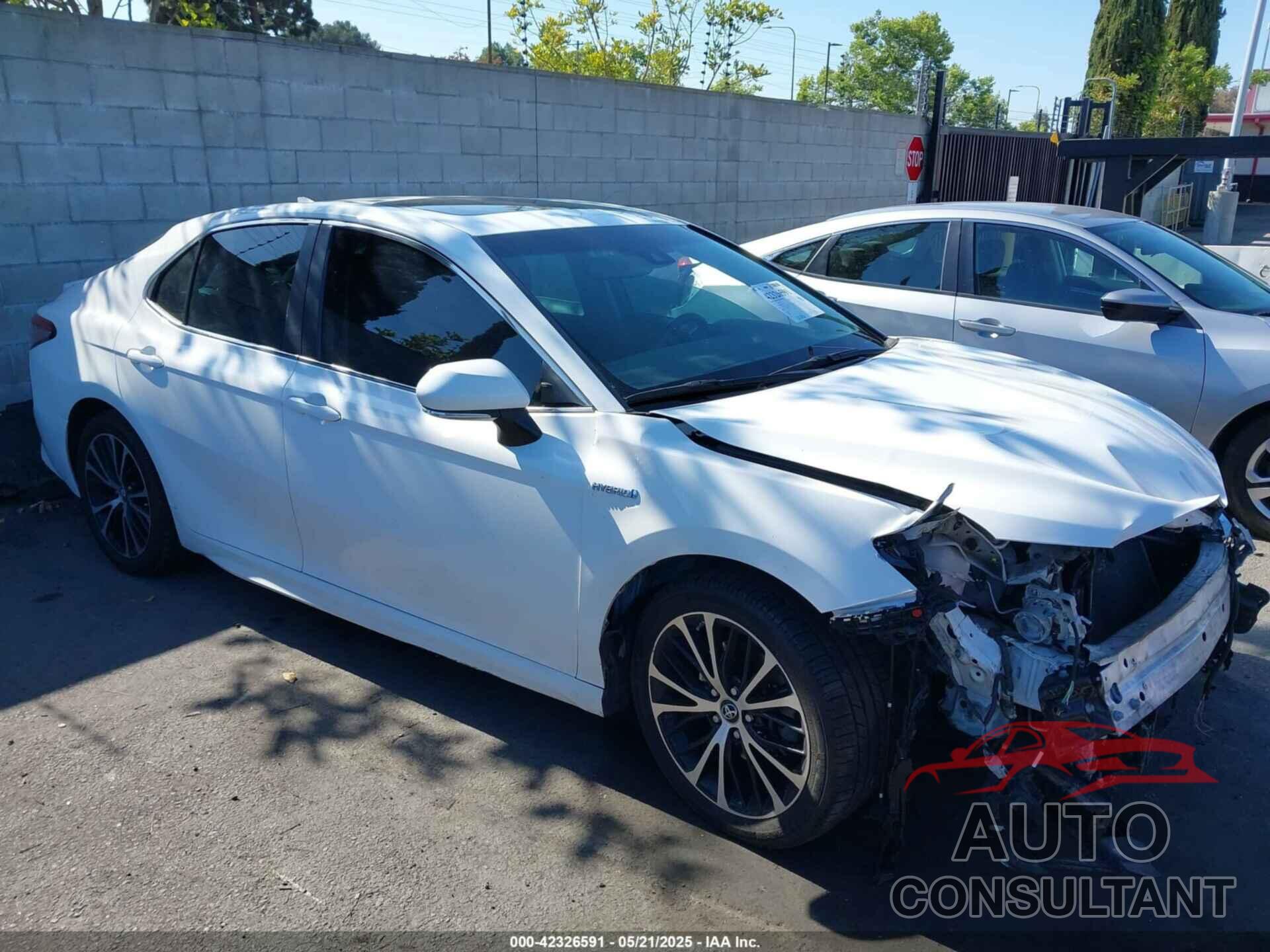 TOYOTA CAMRY HYBRID 2018 - 4T1B21HK2JU004278