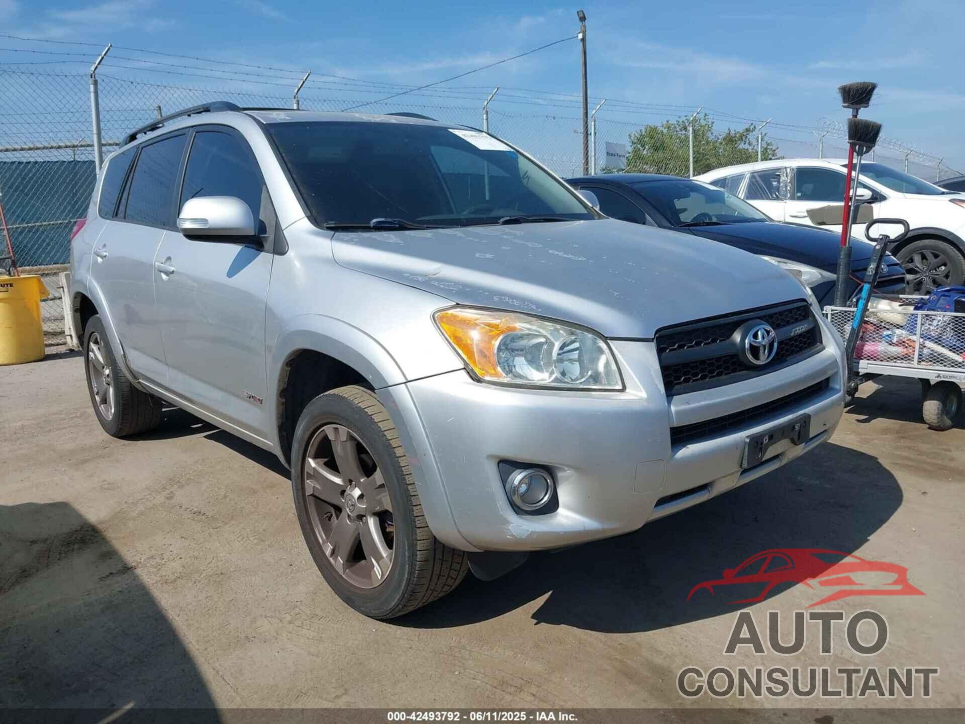 TOYOTA RAV4 2010 - JTMWF4DV4A5027891
