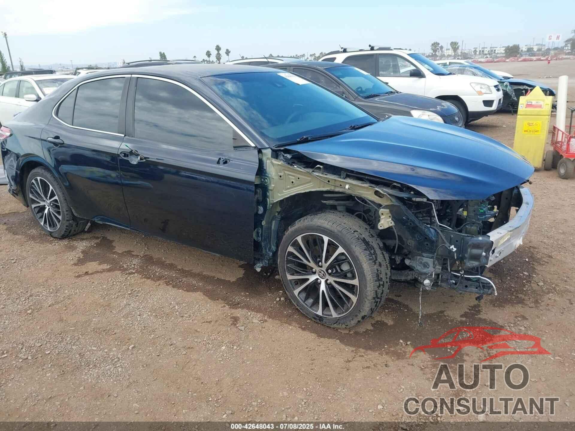 TOYOTA CAMRY 2020 - 4T1G11AK5LU357667