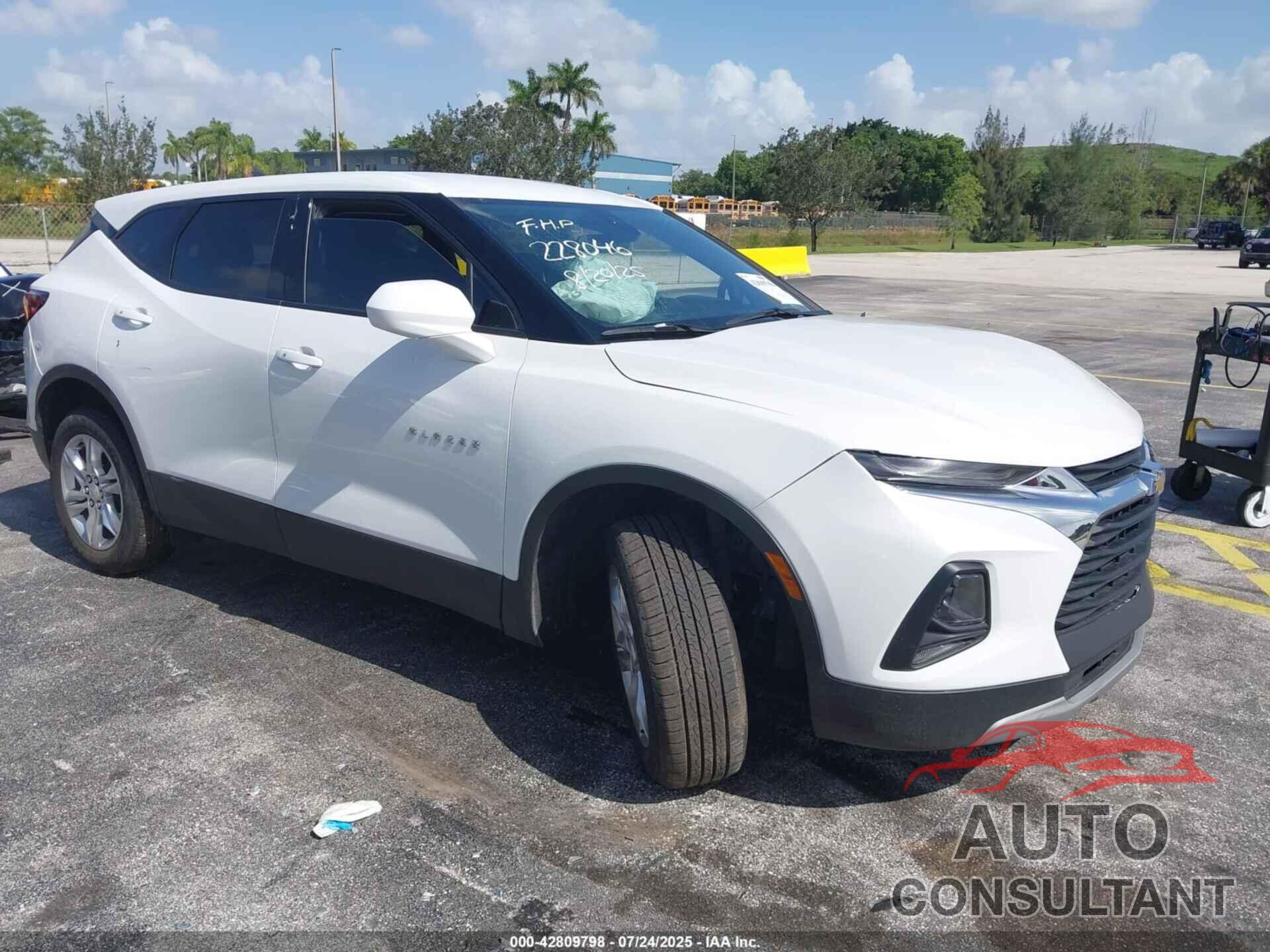 CHEVROLET BLAZER 2022 - 3GNKBCR49NS228046