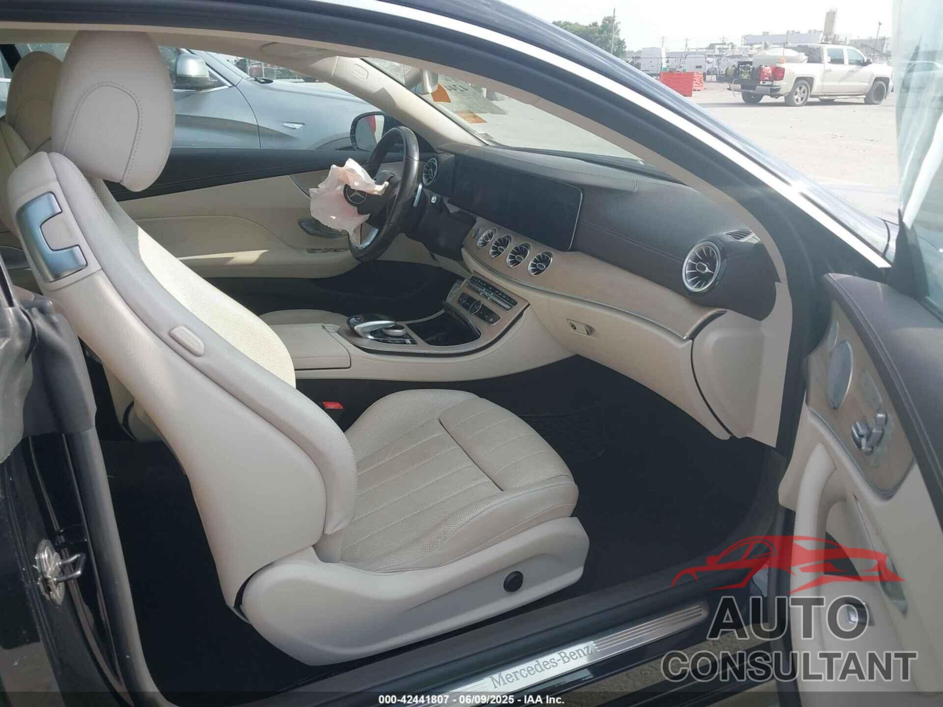 MERCEDES-BENZ E 400 2018 - WDD1J6GB3JF023644