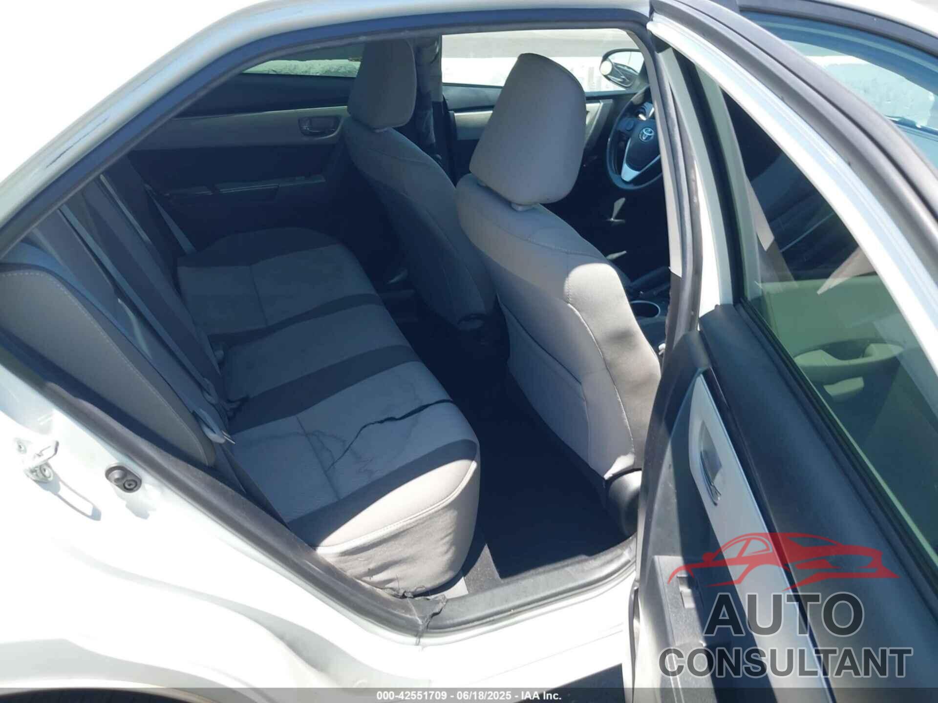 TOYOTA COROLLA 2017 - 5YFBURHE7HP616233