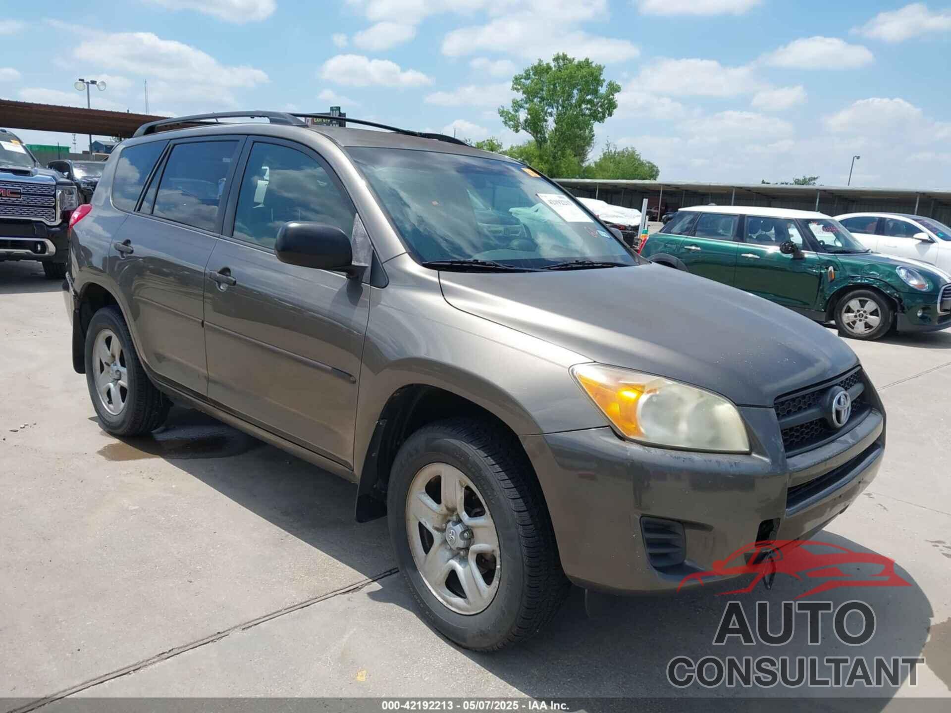 TOYOTA RAV4 2009 - JTMZF33VX95011084