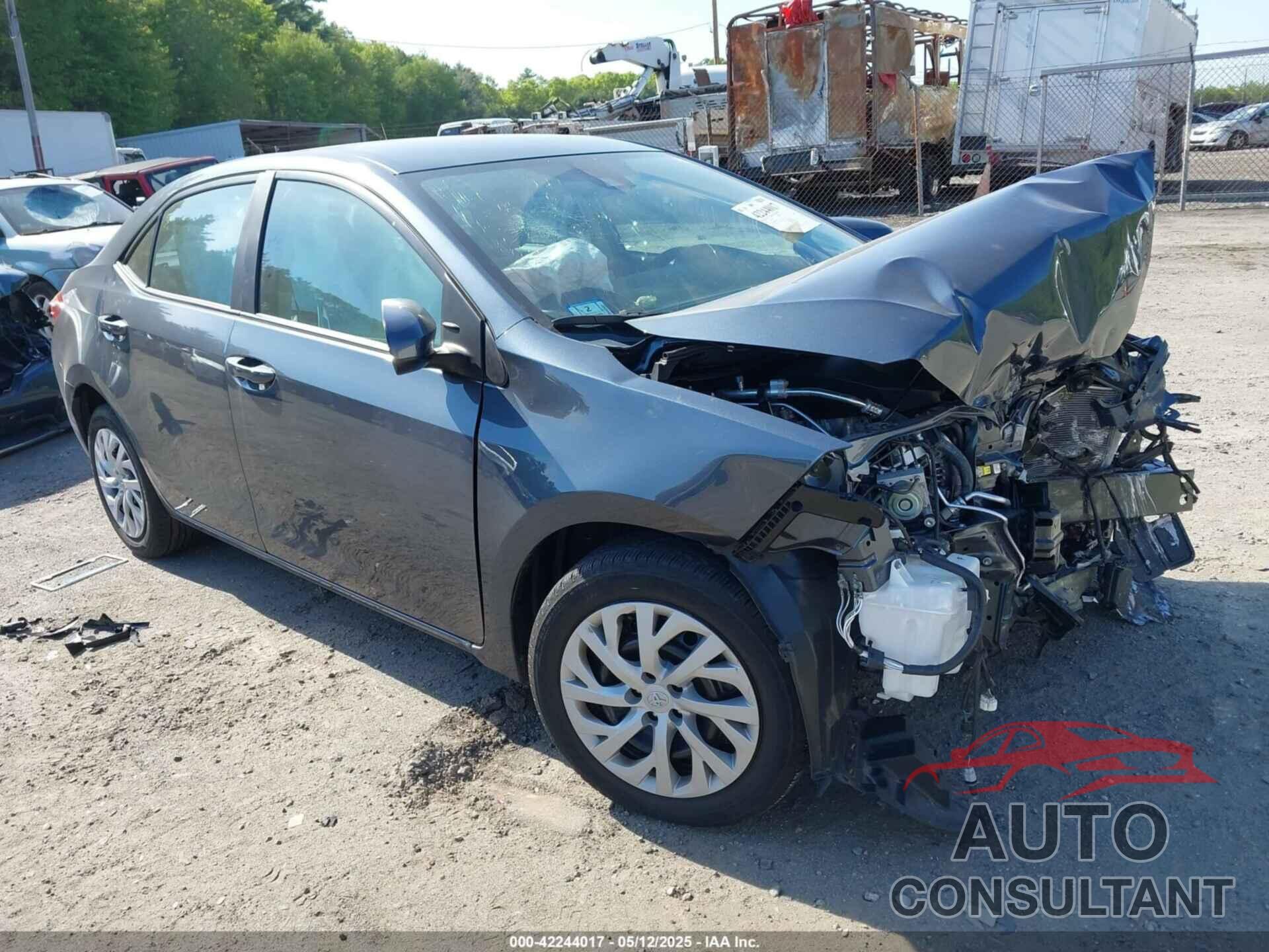 TOYOTA COROLLA 2018 - 2T1BURHE5JC044441