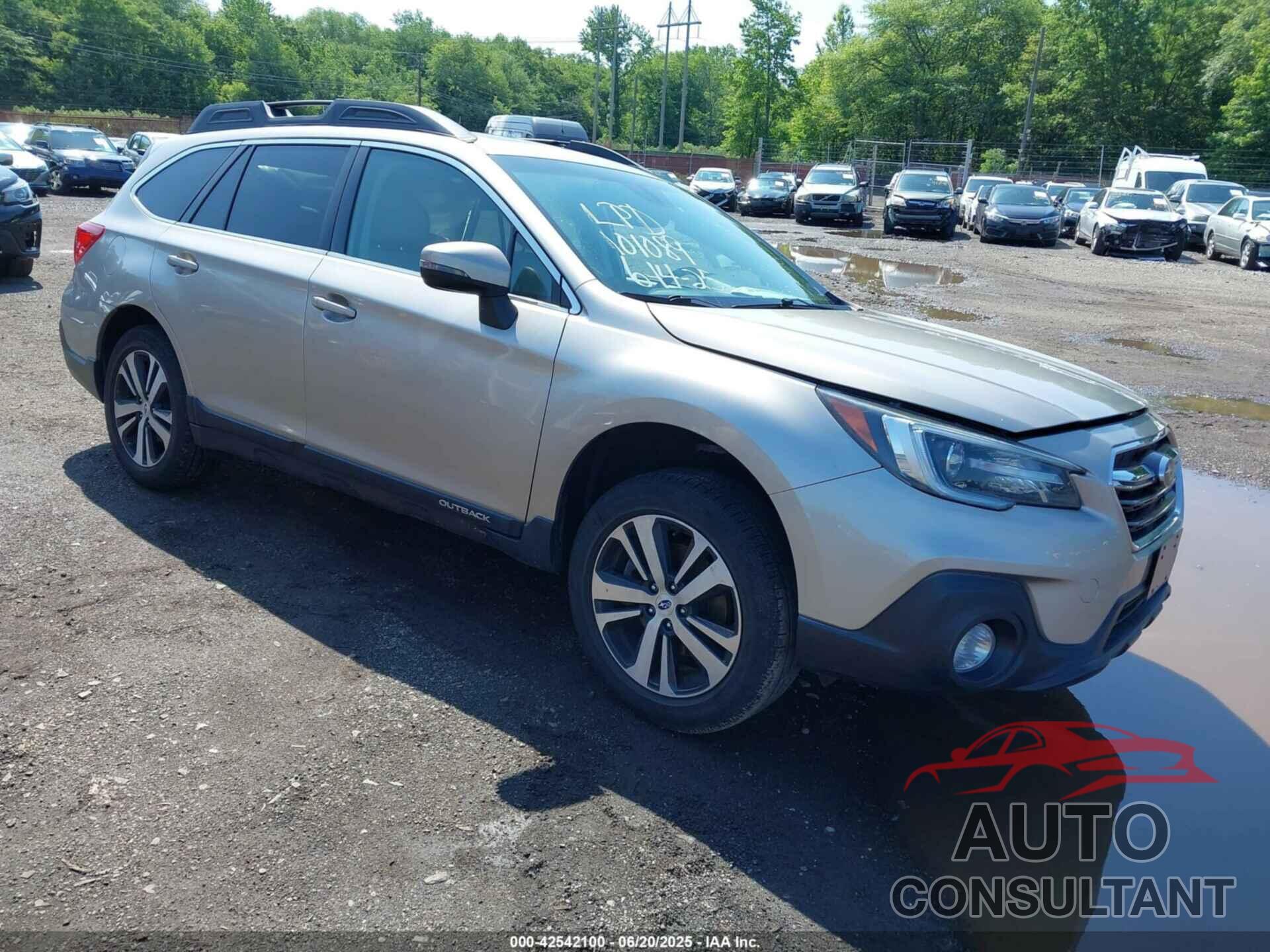 SUBARU OUTBACK 2019 - 4S4BSENC1K3293035