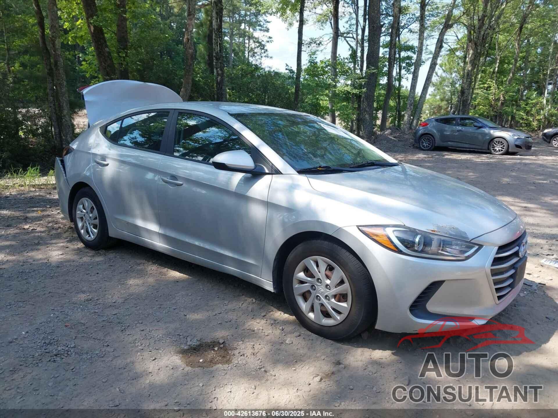 HYUNDAI ELANTRA 2017 - 5NPD74LF5HH208104