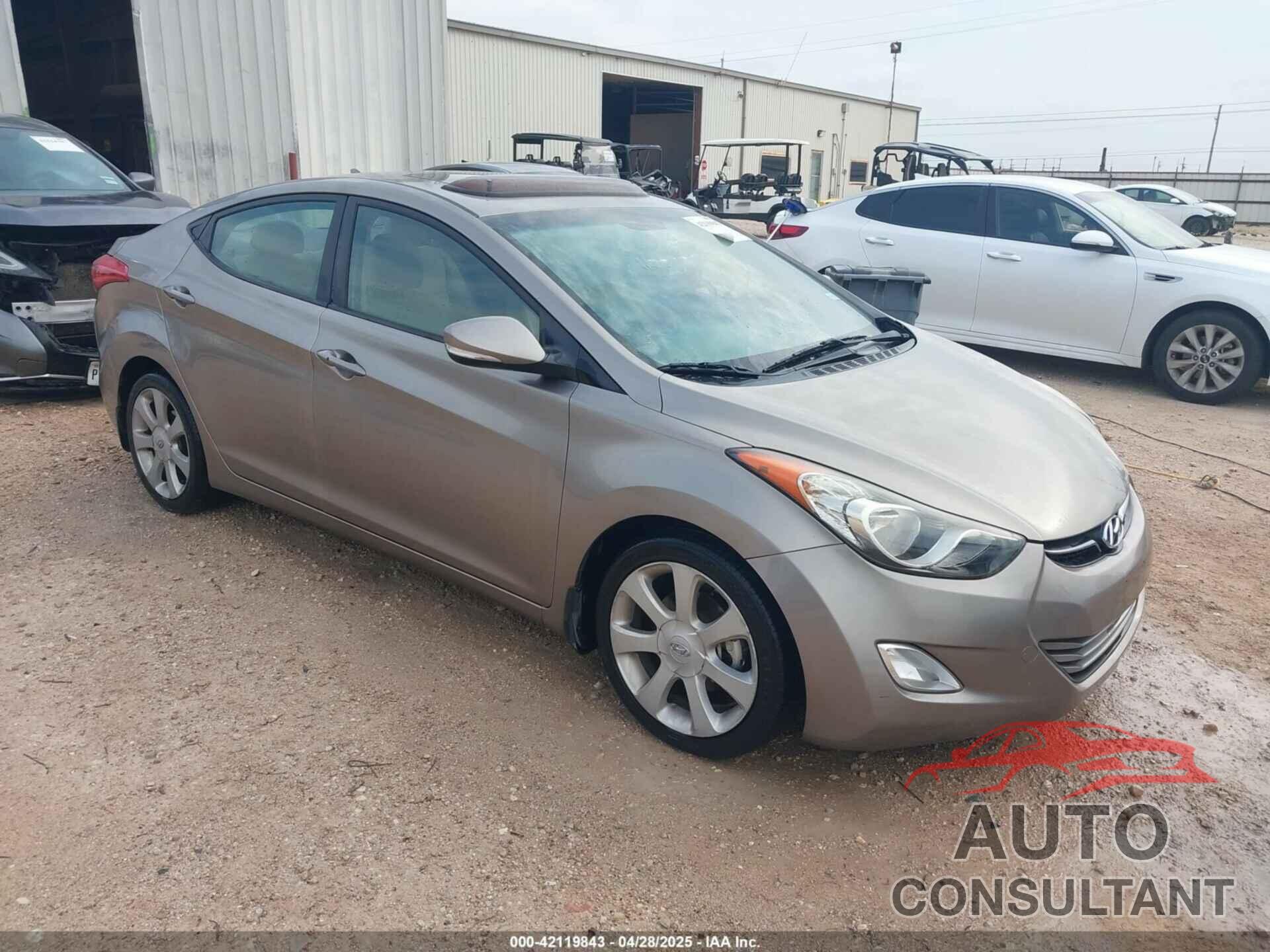HYUNDAI ELANTRA 2013 - 5NPDH4AE0DH296013