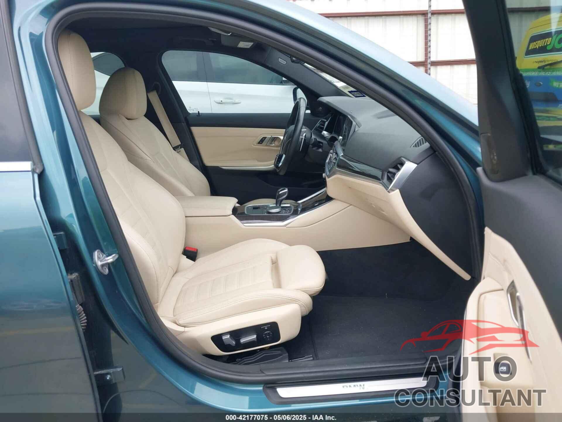 BMW 3 SERIES 2021 - WBA5P7C02MFK71048