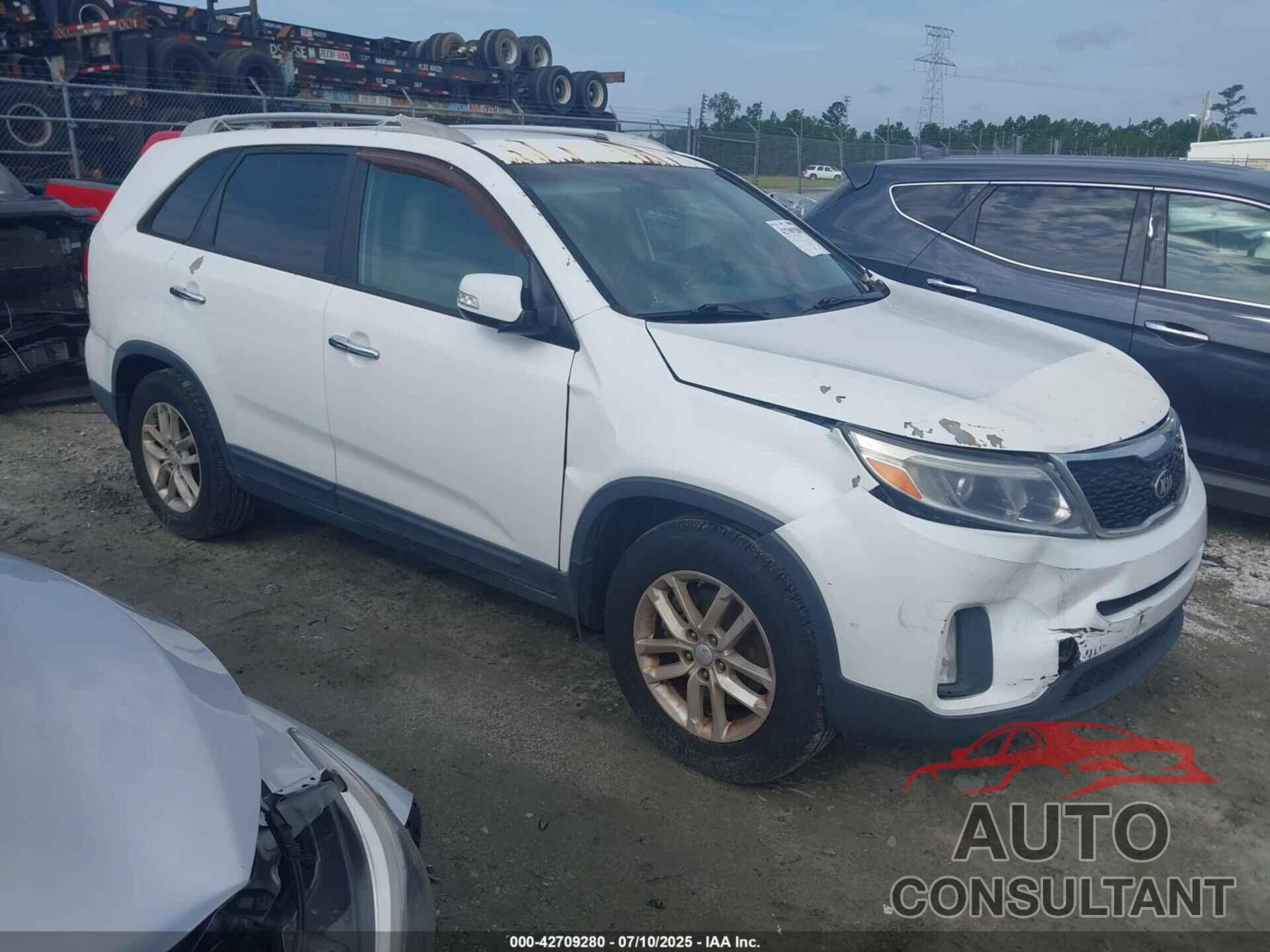 KIA SORENTO 2015 - 5XYKT4A69FG582595