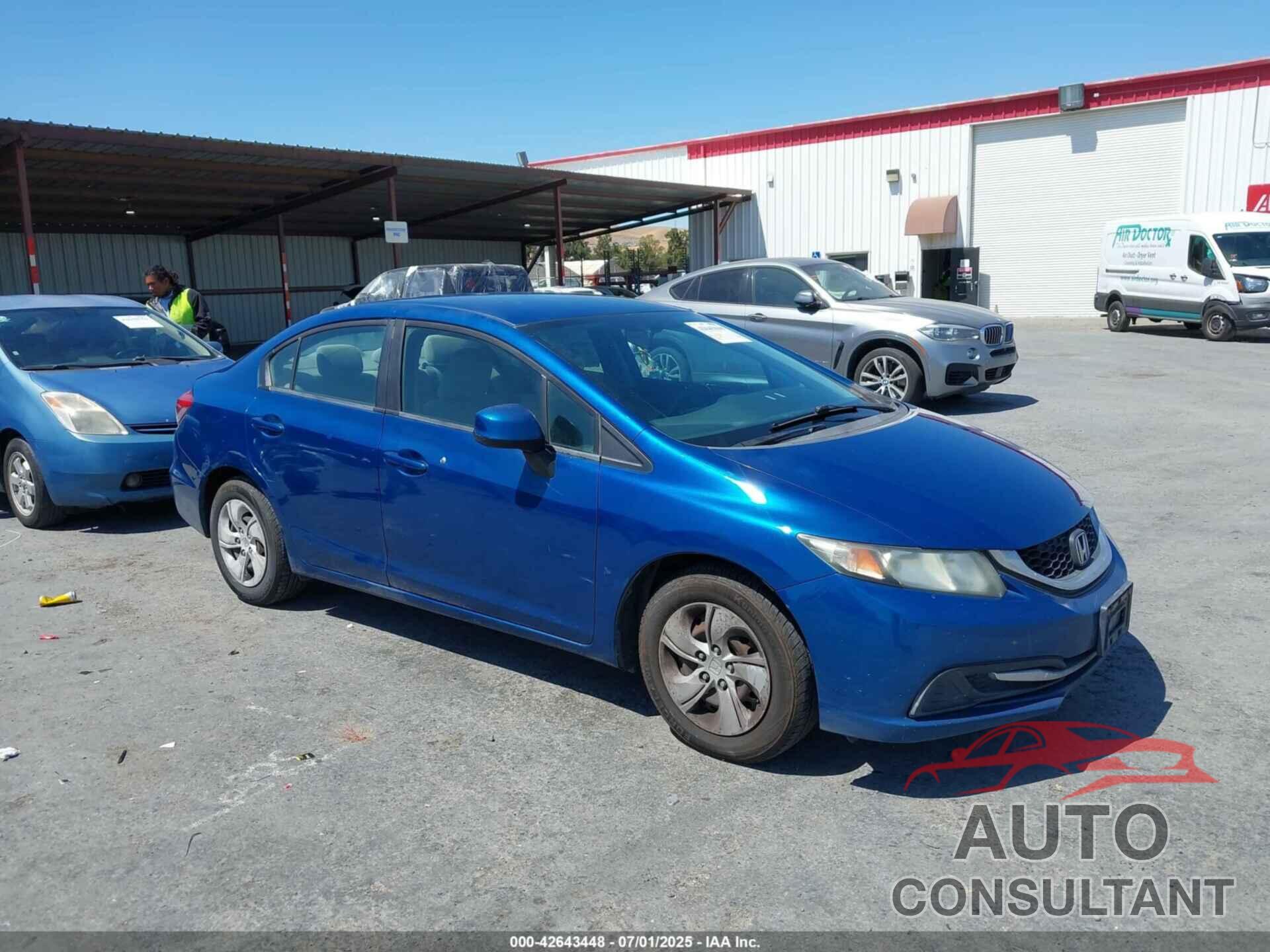 HONDA CIVIC 2013 - 2HGFB2F58DH563285