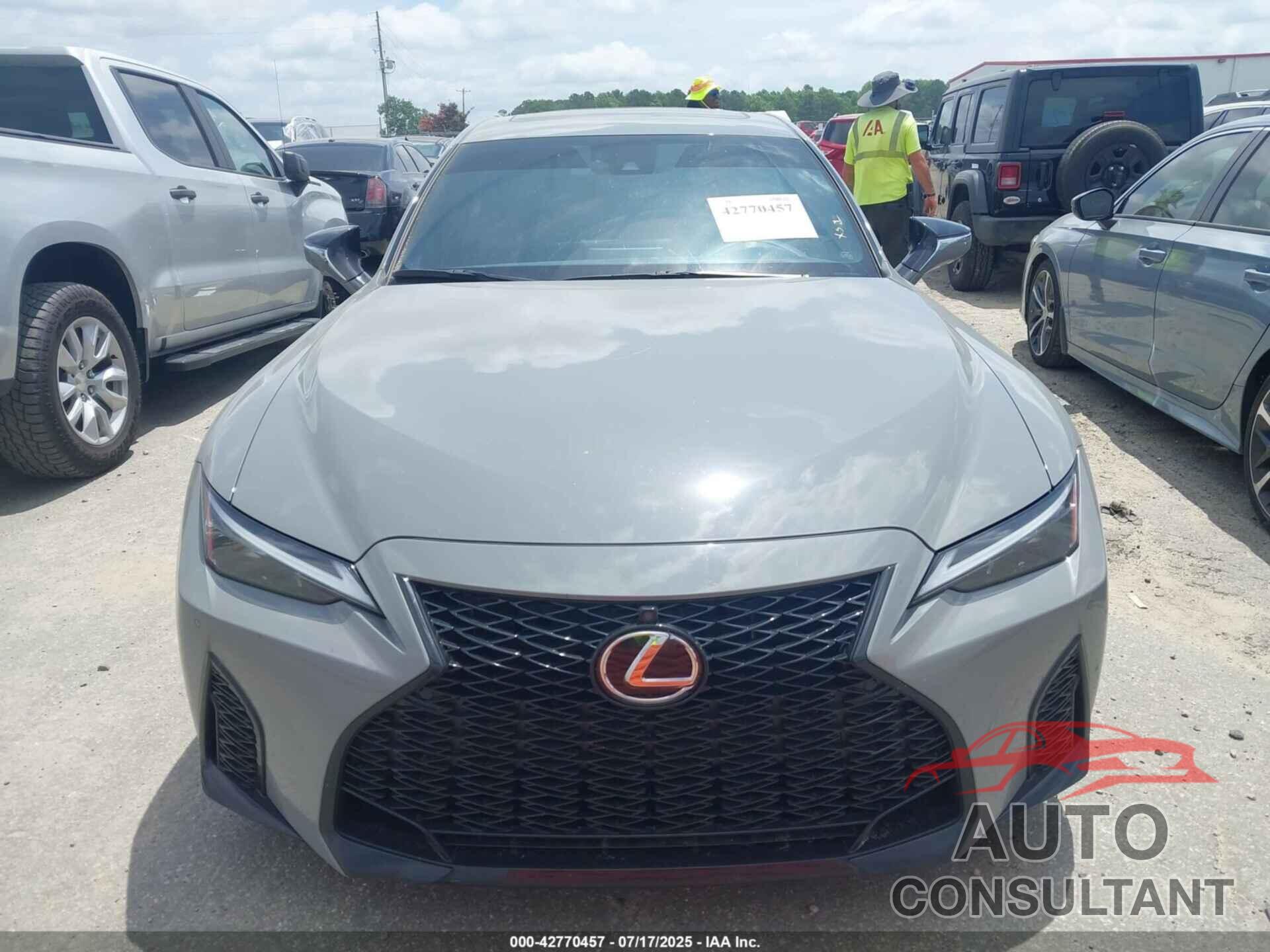 LEXUS IS 350 2024 - JTHGZ1B29R5077991