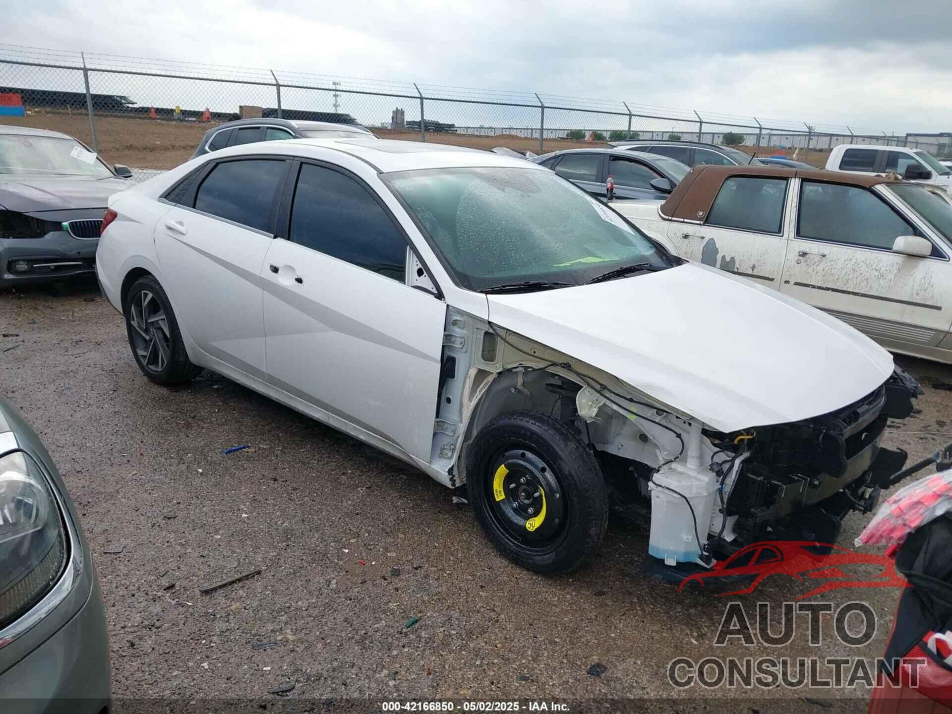 HYUNDAI ELANTRA 2024 - KMHLS4DG8RU770843