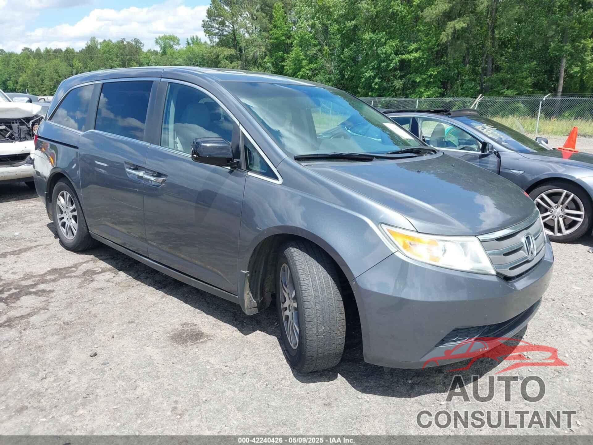 HONDA ODYSSEY 2013 - 5FNRL5H62DB016700
