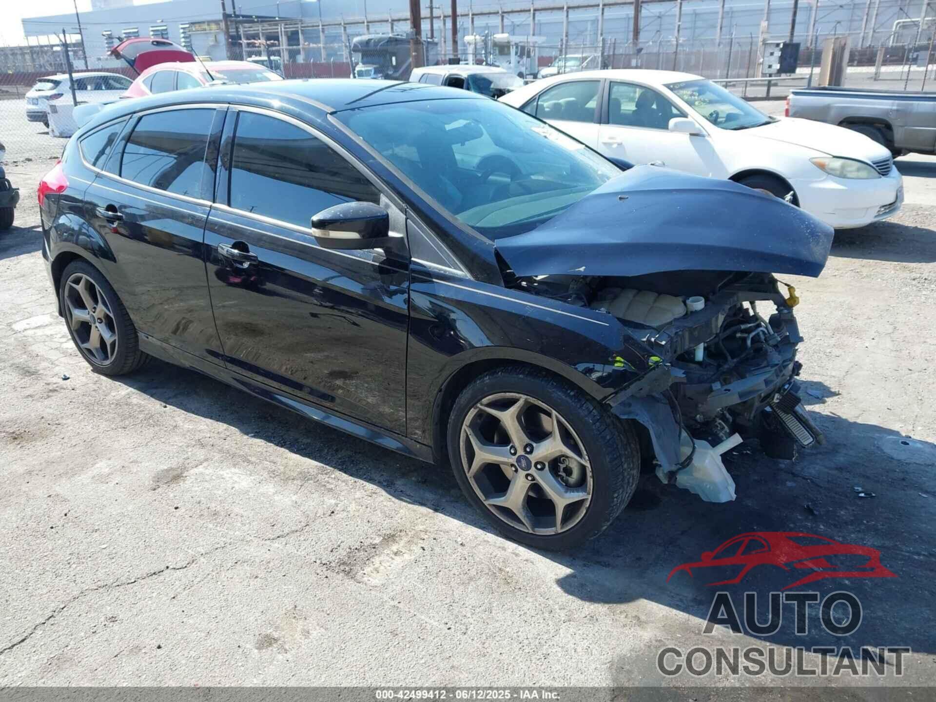 FORD FOCUS ST 2017 - 1FADP3L95HL229850