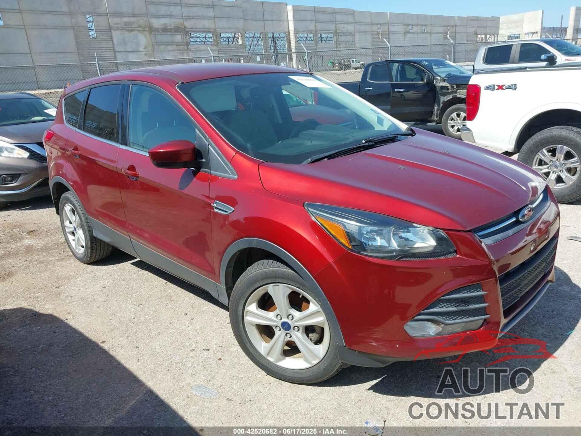 FORD ESCAPE 2016 - 1FMCU0GX8GUC61671