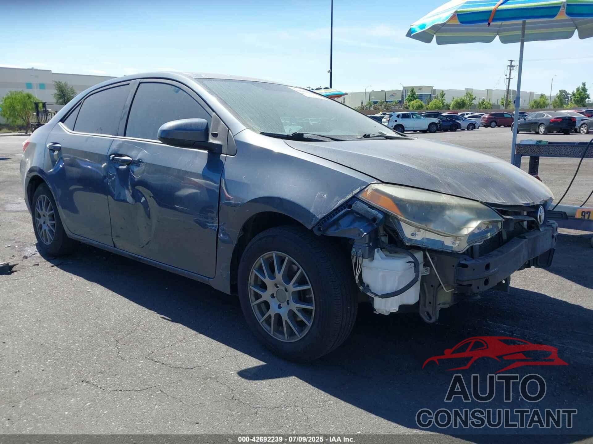 TOYOTA COROLLA 2015 - 5YFBURHE5FP298979