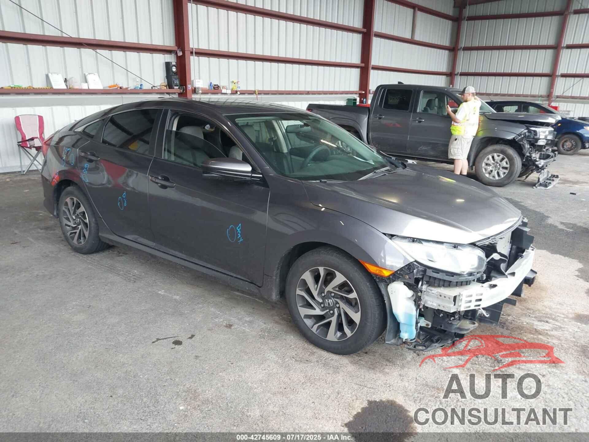 HONDA CIVIC 2017 - 19XFC2F79HE230933