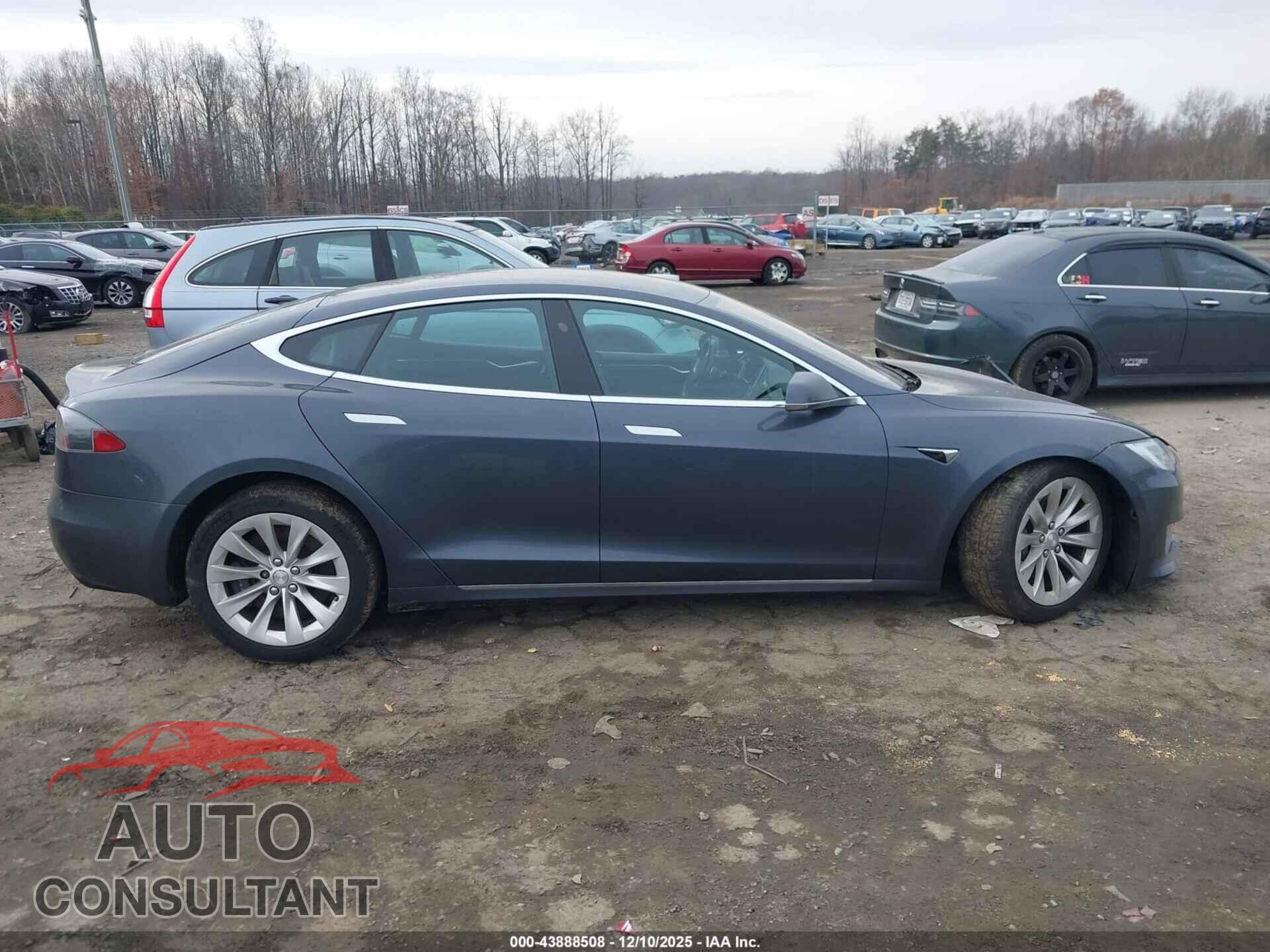 TESLA MODEL S 2017 - 5YJSA1E2XHF202864