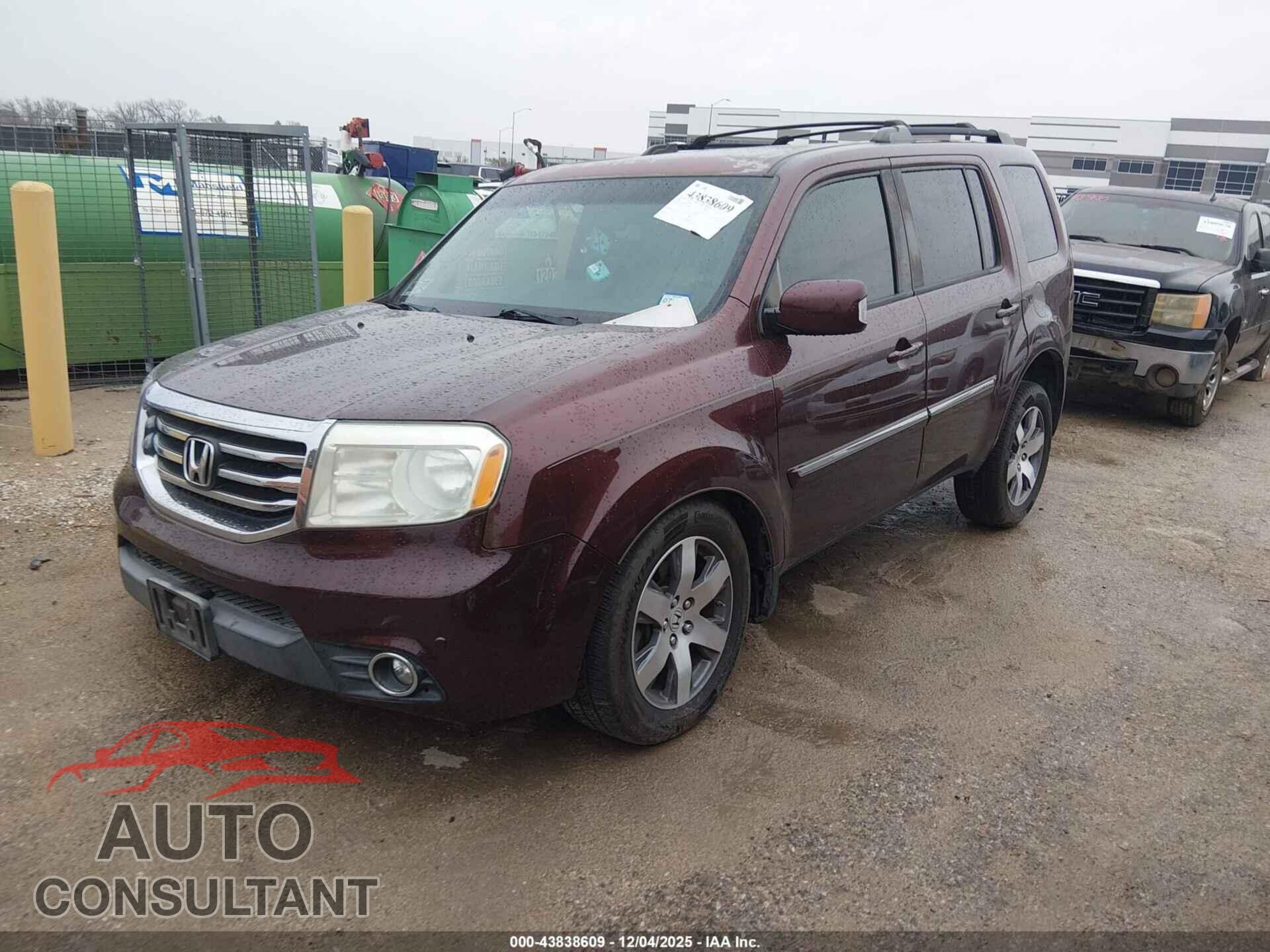 HONDA PILOT 2013 - 5FNYF4H96DB065745