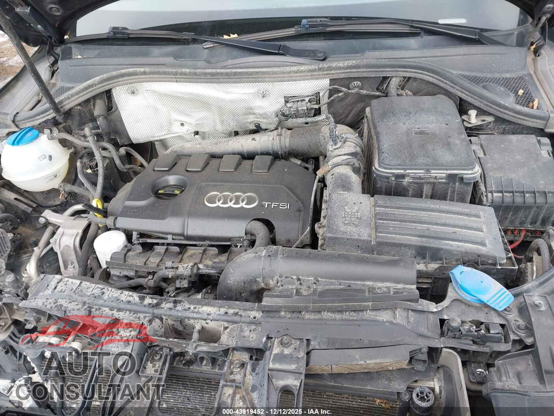 AUDI Q3 2018 - WA1ECCFS8JR027042