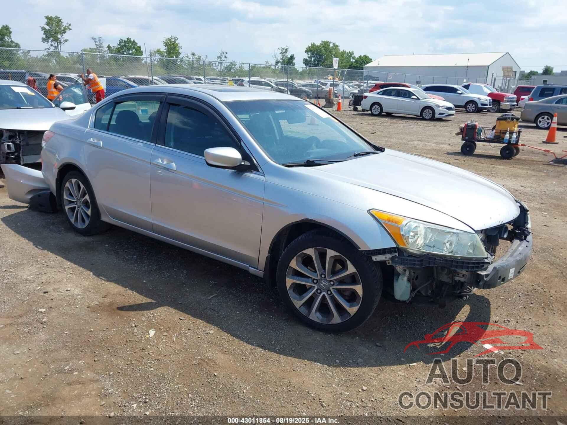 HONDA ACCORD 2011 - 1HGCP2F71BA043060