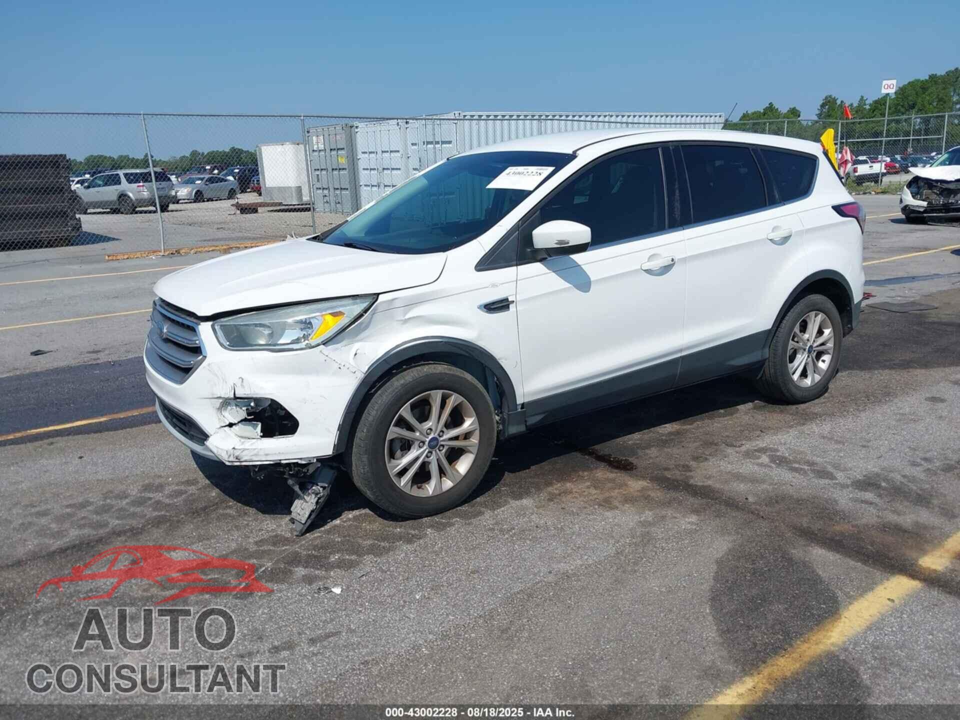 FORD ESCAPE 2017 - 1FMCU0GD9HUB73199