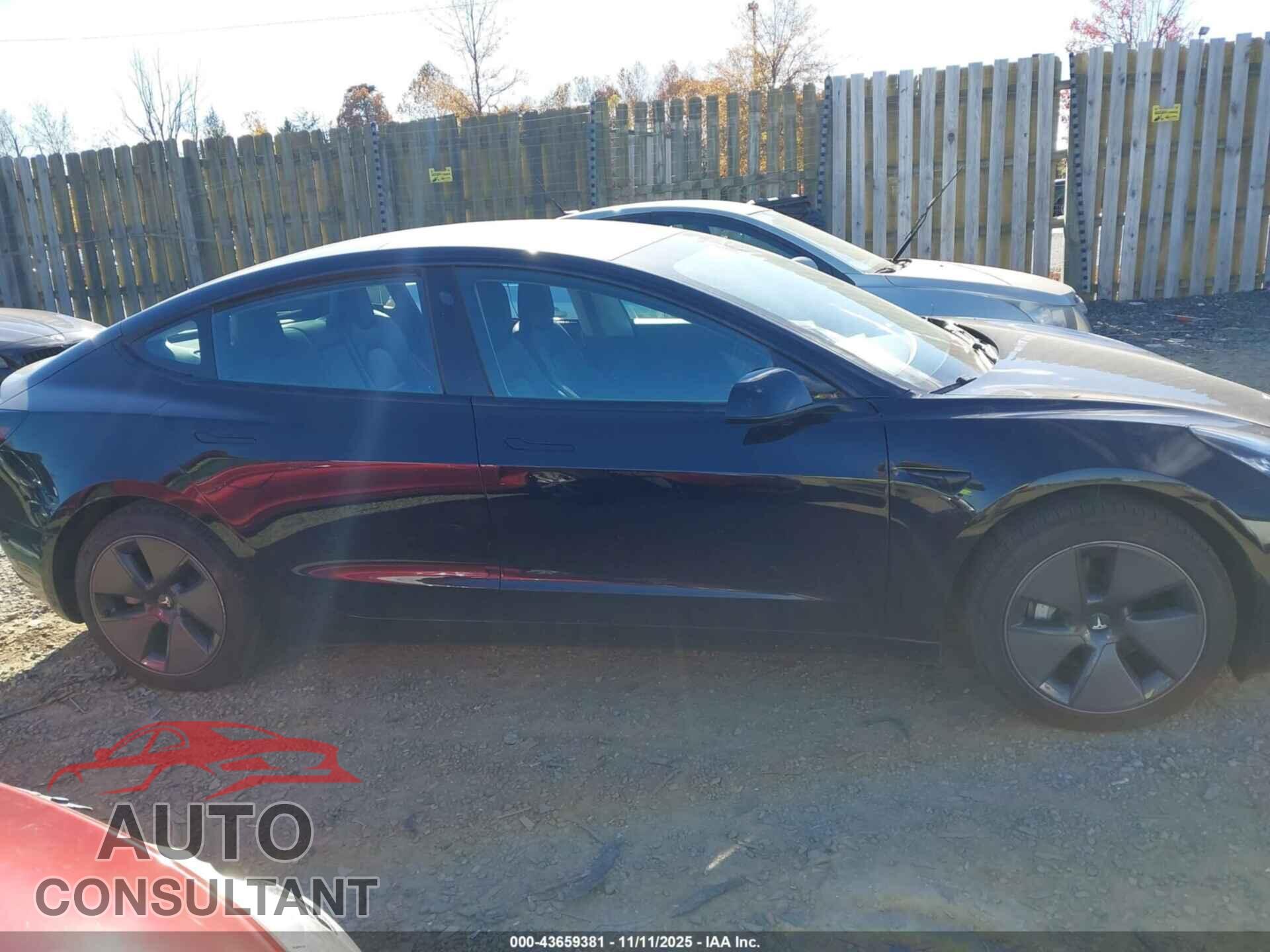 TESLA MODEL 3 2021 - 5YJ3E1EB0MF853021