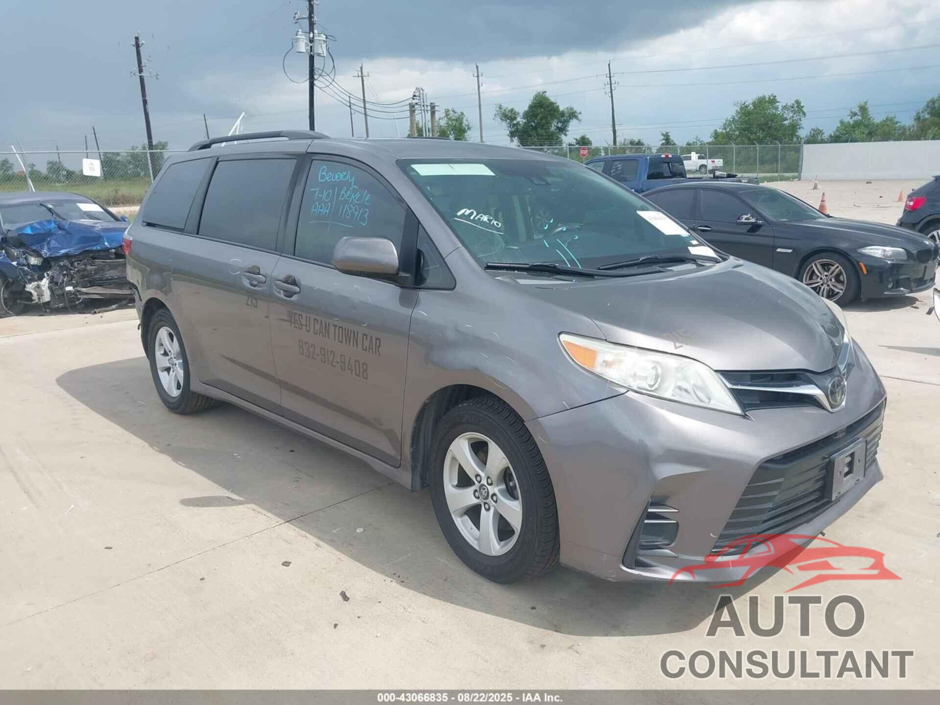 TOYOTA SIENNA 2020 - 5TDKZ3DC6LS030934