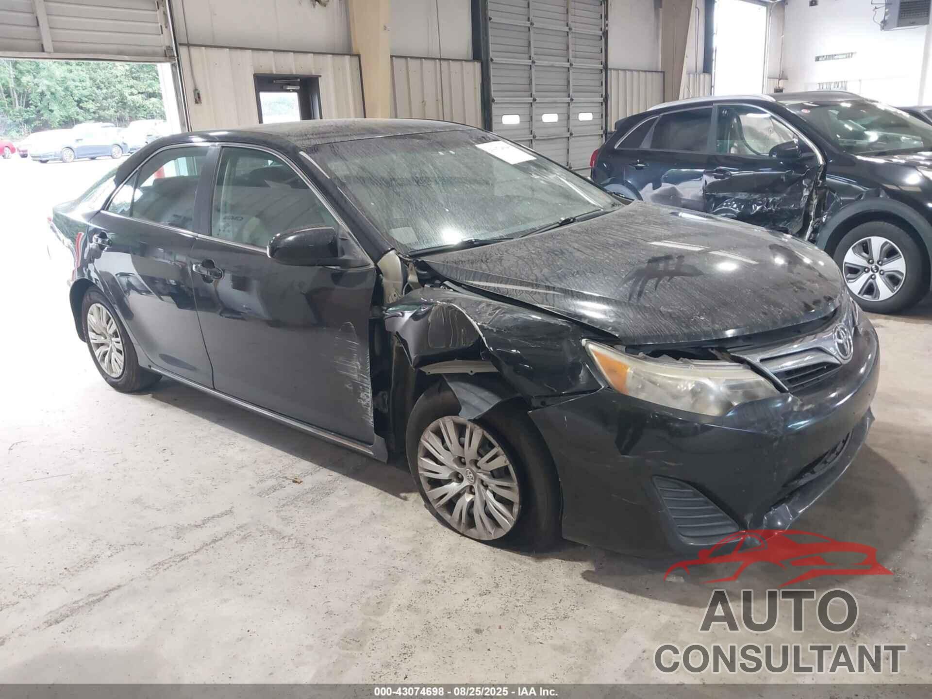 TOYOTA CAMRY 2012 - 4T4BF1FK2CR260257