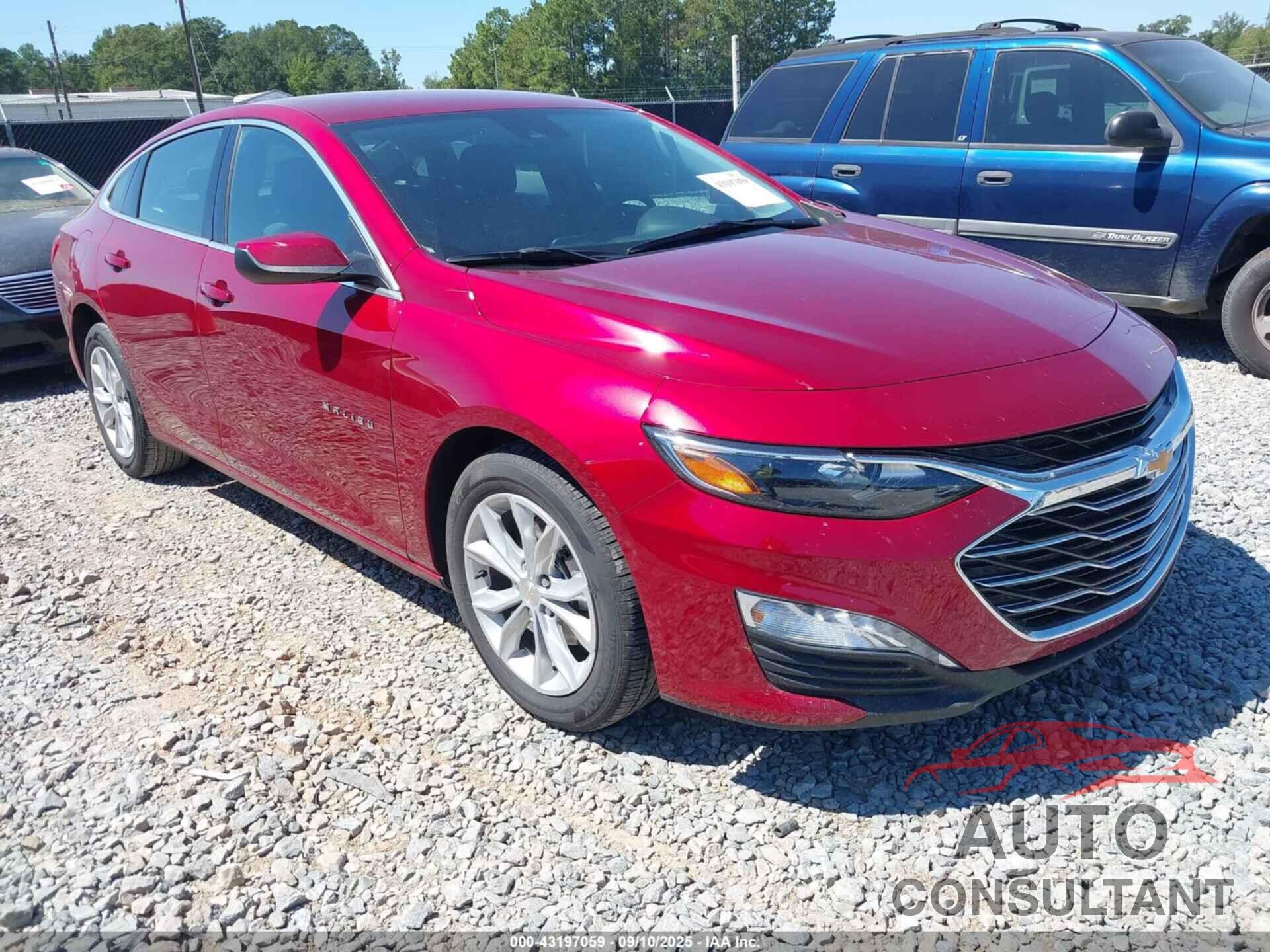 CHEVROLET MALIBU 2025 - 1G1ZD5ST1SF152832