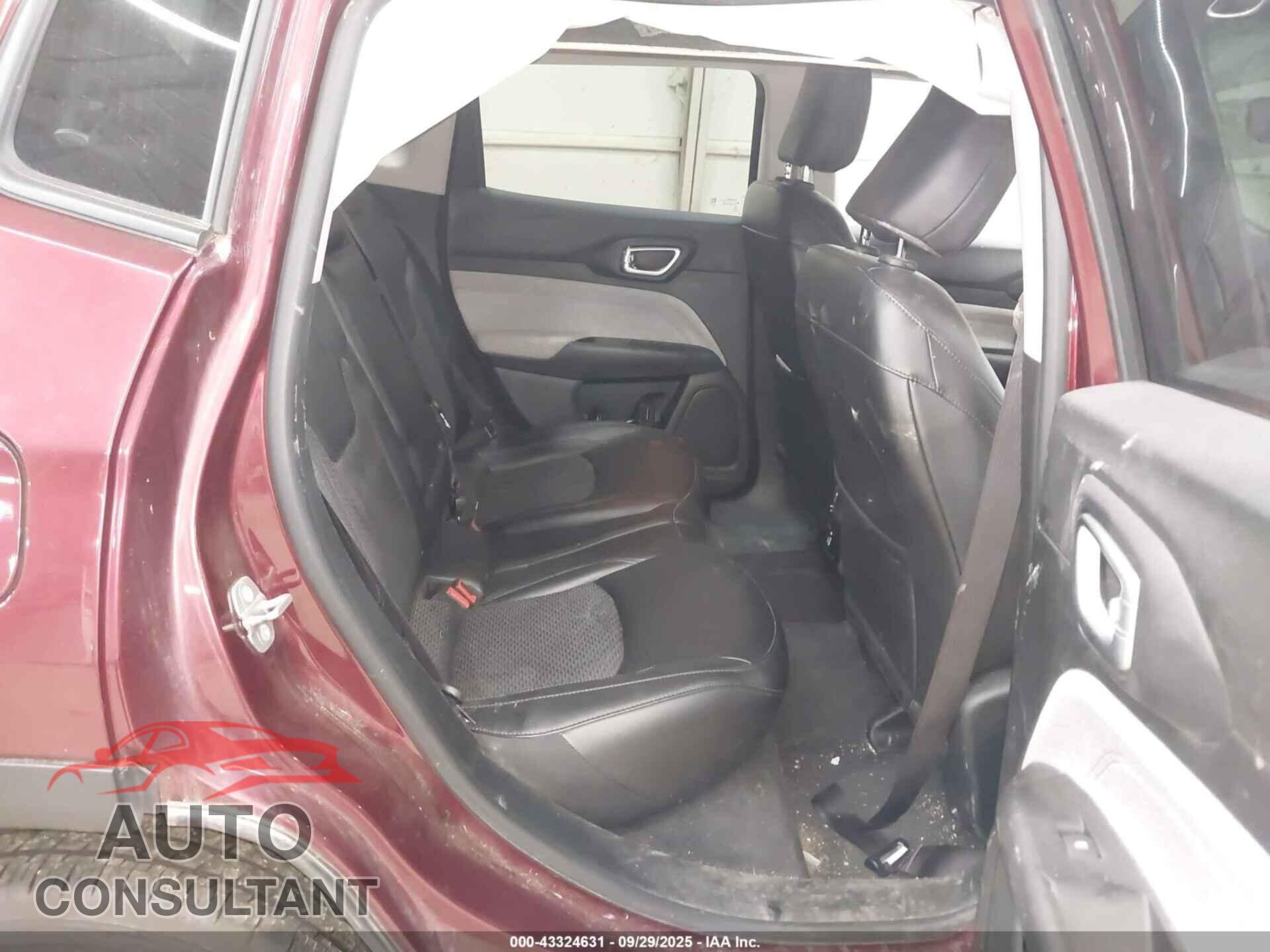 JEEP COMPASS 2022 - 3C4NJDBB9NT185247